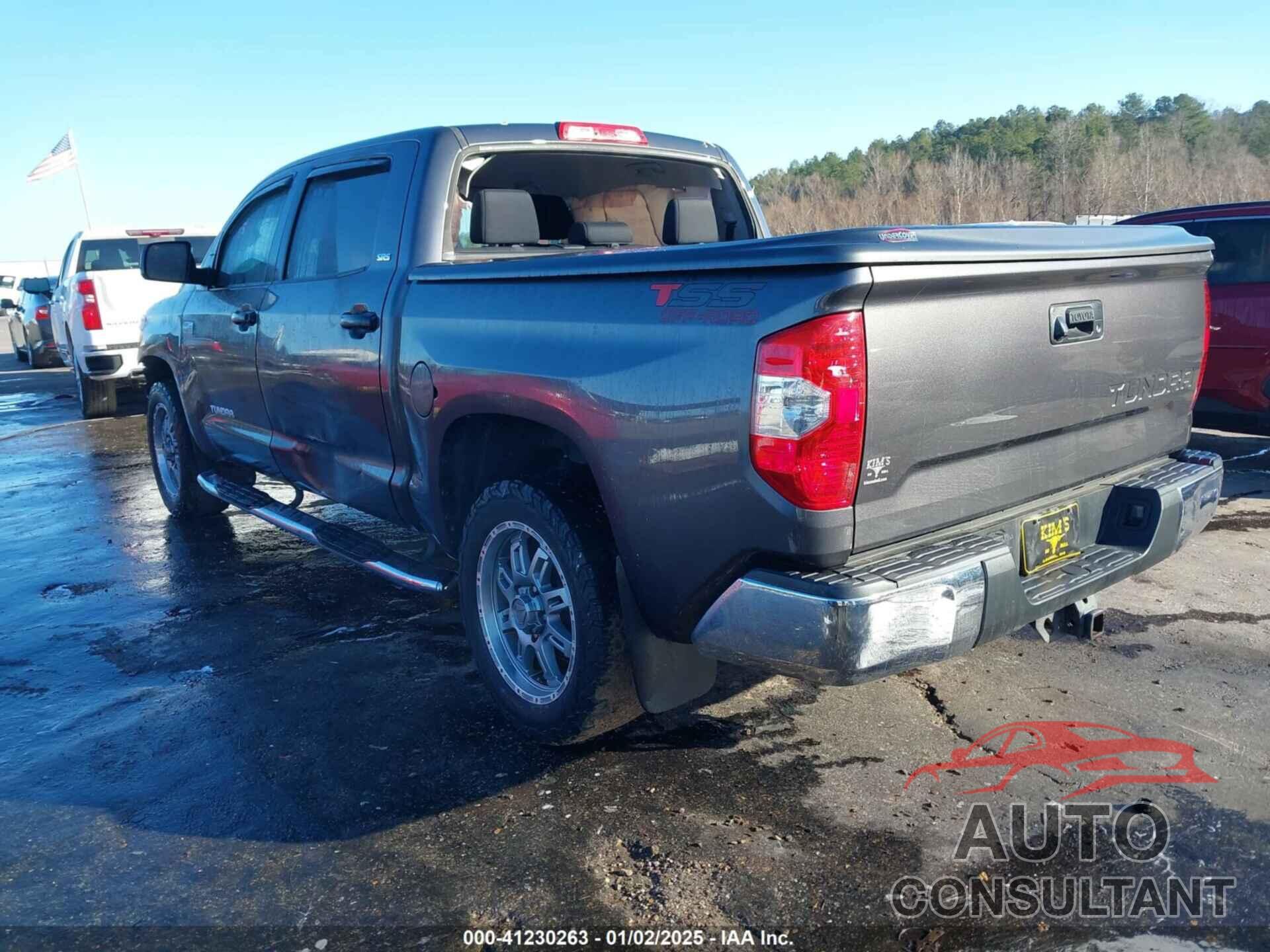 TOYOTA TUNDRA 2016 - 5TFEW5F11GX205507
