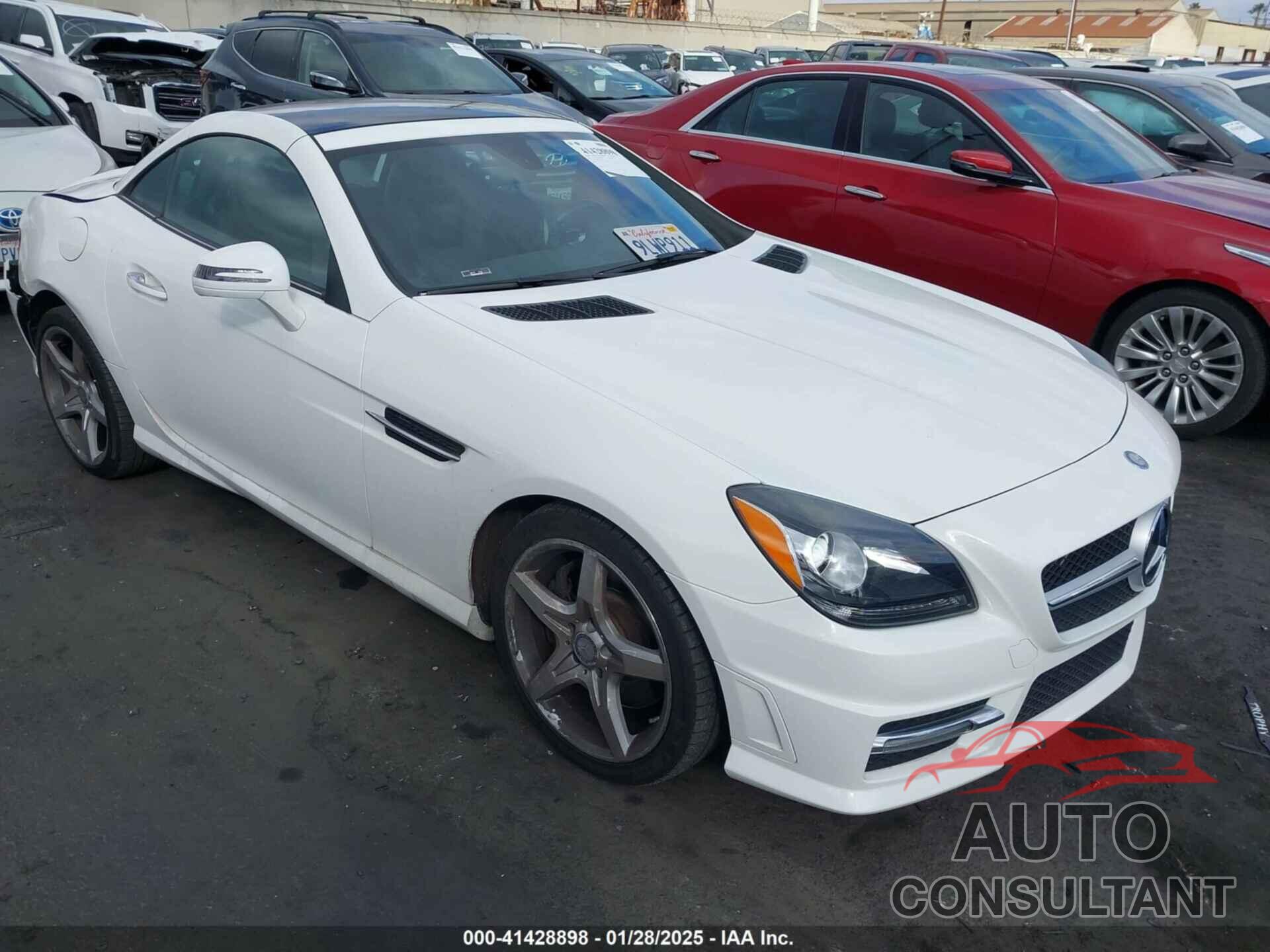 MERCEDES-BENZ SLK 300 2016 - WDDPK3JA8GF125343