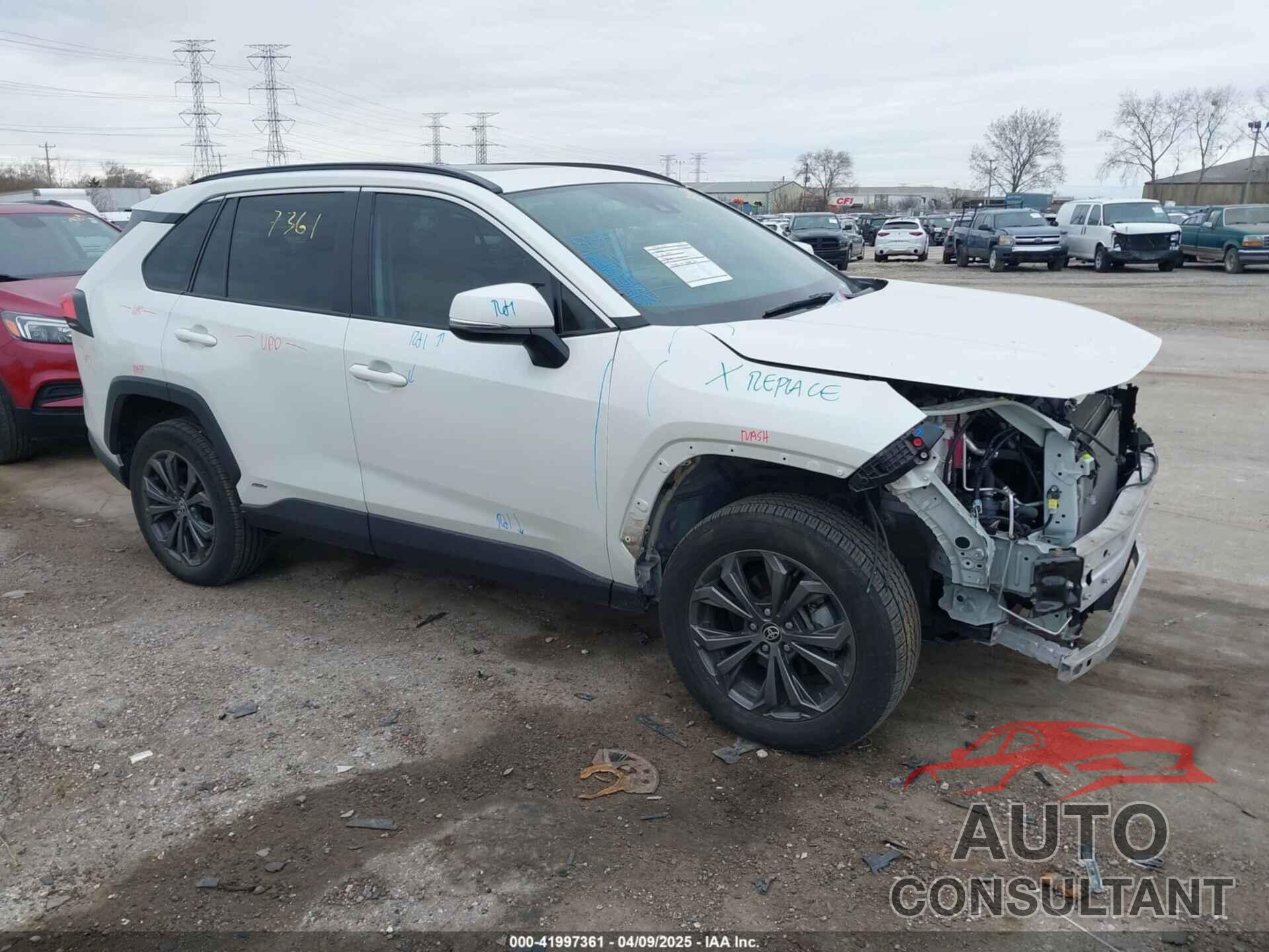 TOYOTA RAV4 HYBRID 2022 - 4T3B6RFV1NU094004