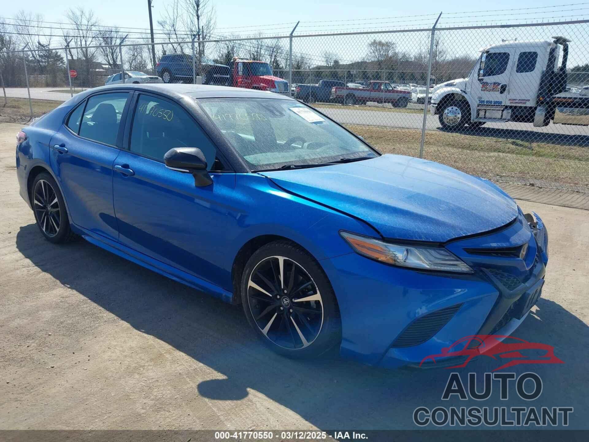 TOYOTA CAMRY 2018 - 4T1B61HK3JU154310