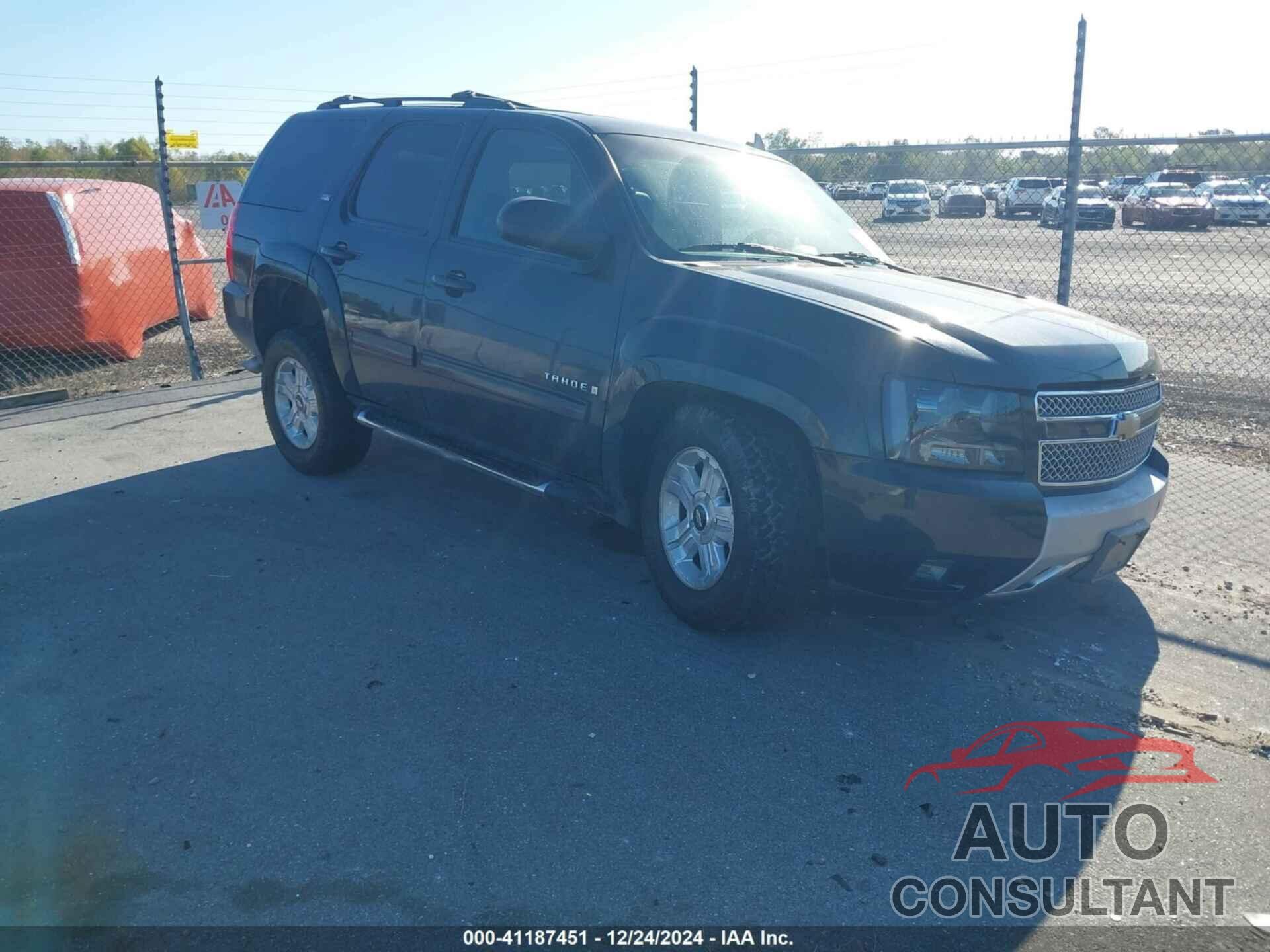 CHEVROLET TAHOE 2009 - 1GNFC23049R244680