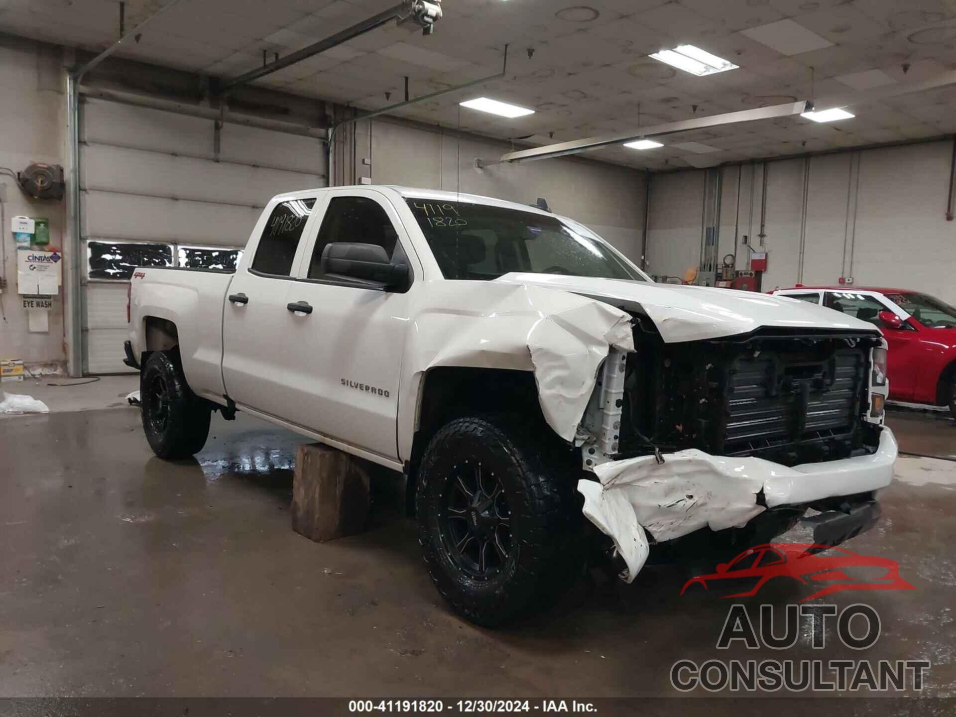 CHEVROLET SILVERADO 1500 2018 - 1GCVKPEC6JZ265403