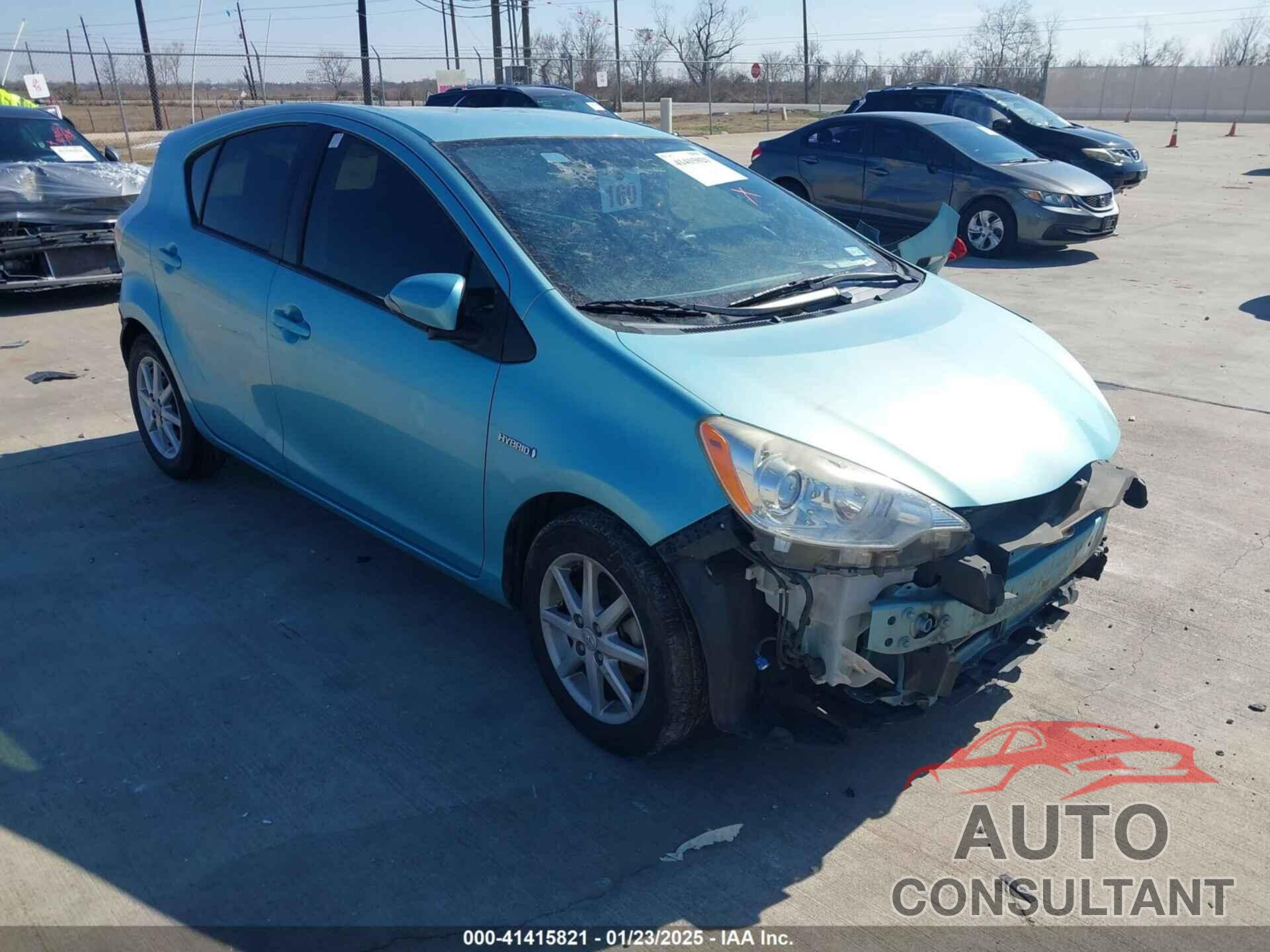 TOYOTA PRIUS C 2014 - JTDKDTB31E1073806