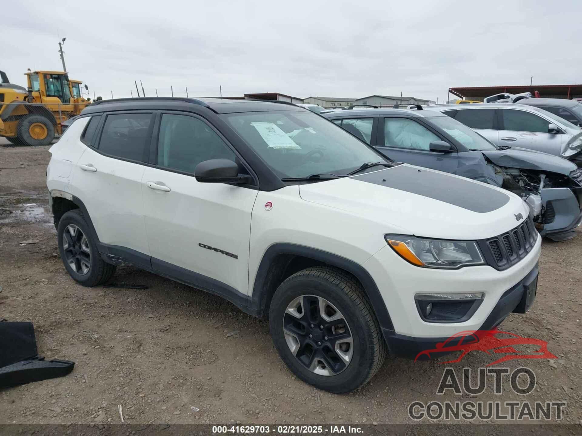 JEEP COMPASS 2018 - 3C4NJDDB7JT144431
