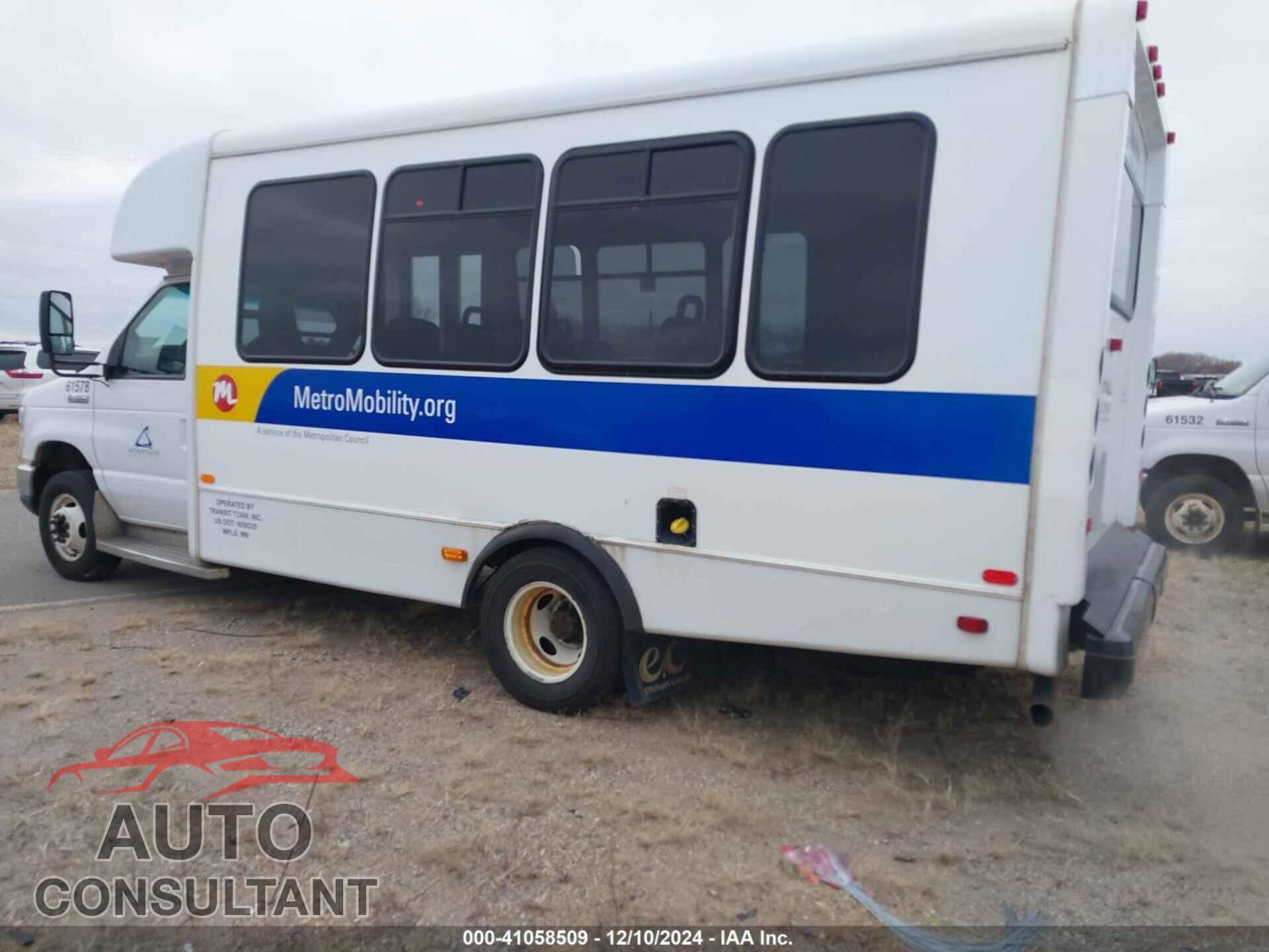 FORD E-450 CUTAWAY 2017 - 1FDFE4FS0HDC33596