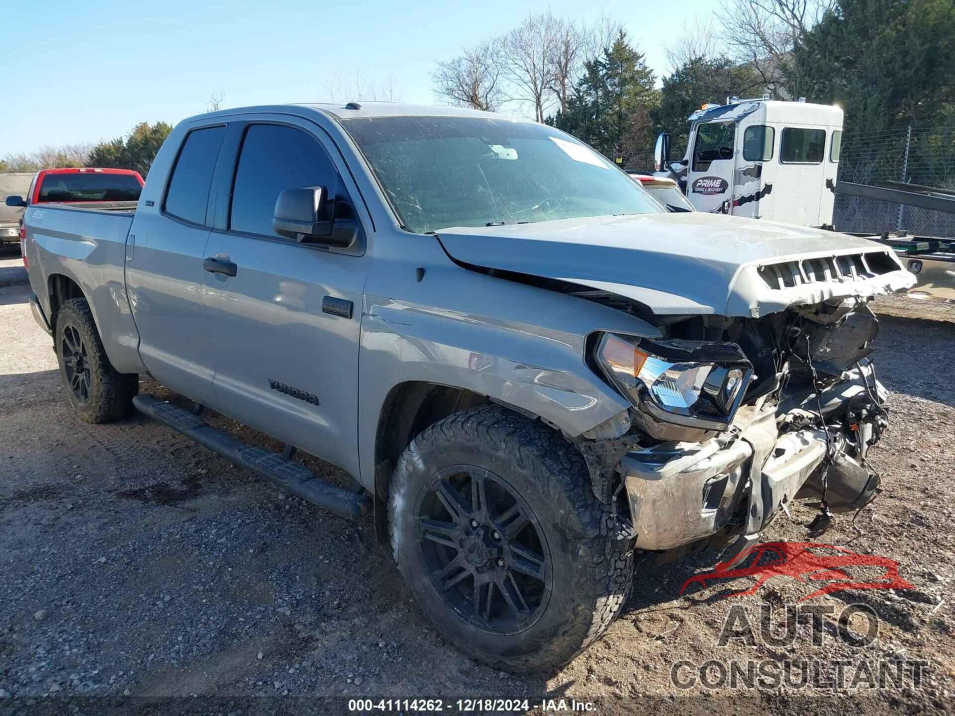 TOYOTA TUNDRA 2019 - 5TFUW5F12KX846296