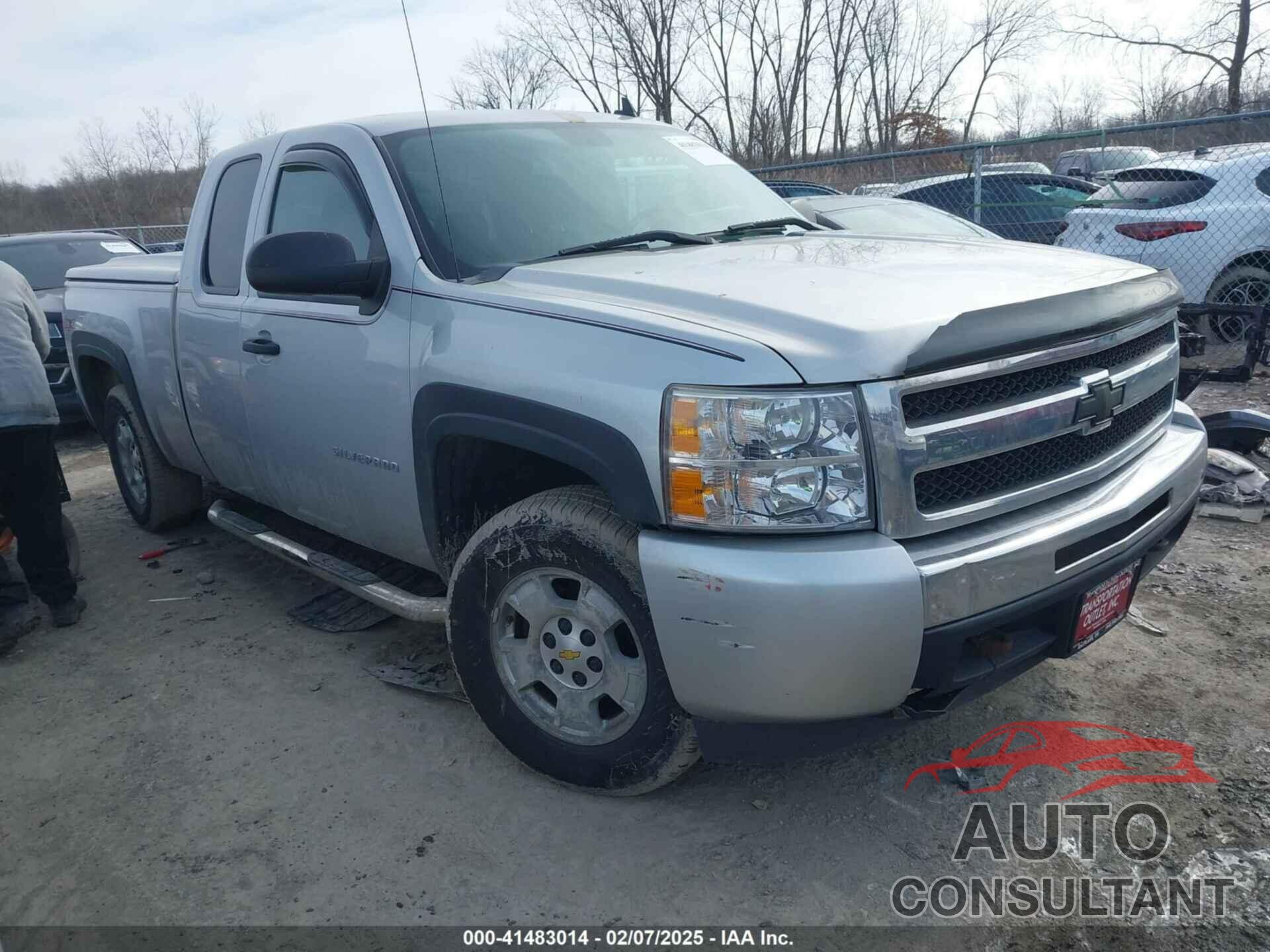 CHEVROLET SILVERADO 1500 2010 - 1GCSKSE38AZ175238