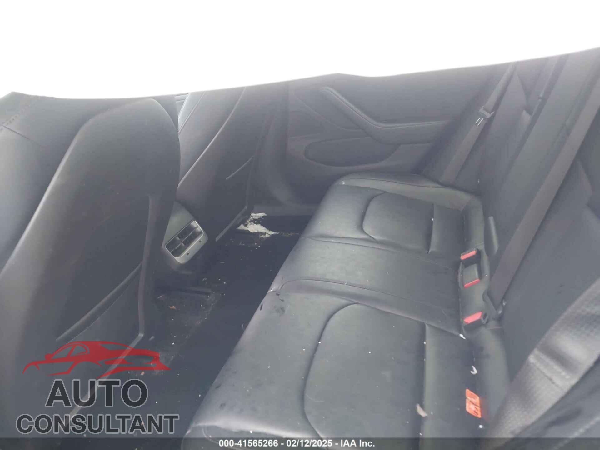 TESLA MODEL 3 2018 - 5YJ3E1EA5JF006370