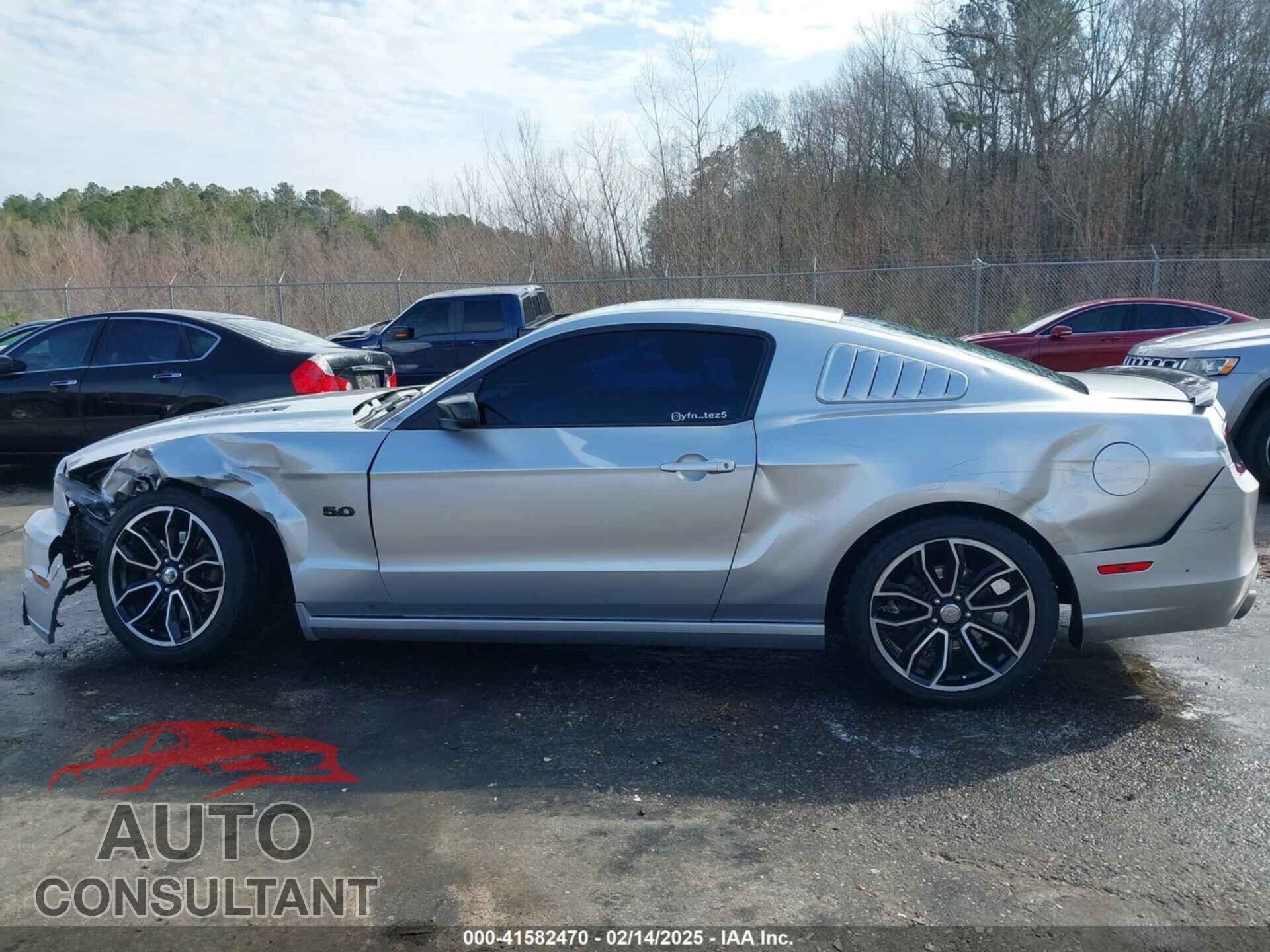 FORD MUSTANG 2014 - 1ZVBP8CF4E5240775