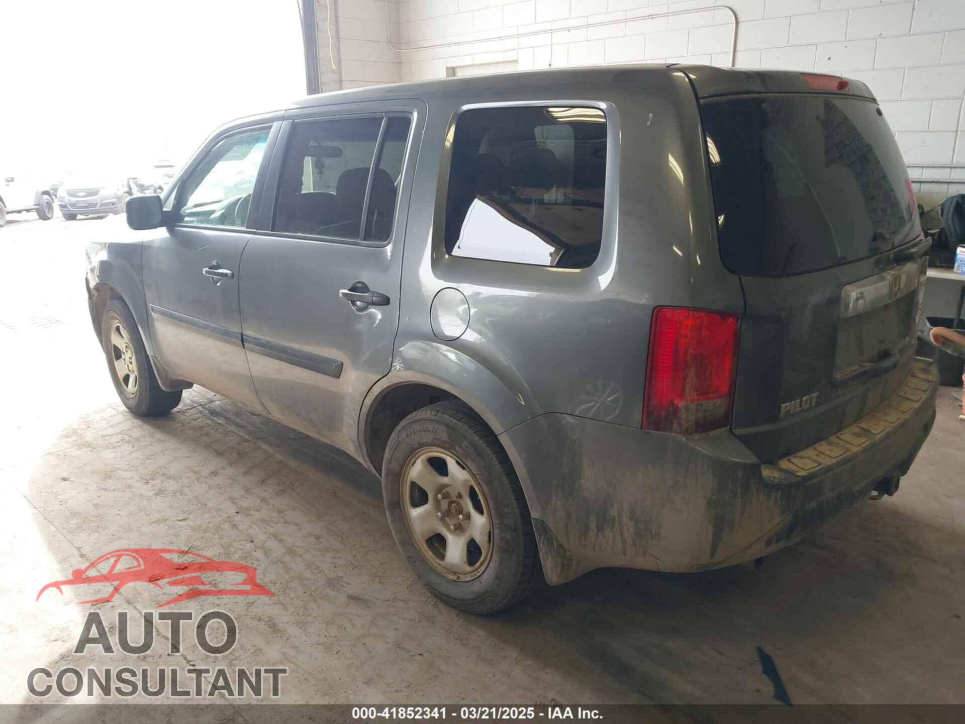 HONDA PILOT 2012 - 5FNYF4H23CB015371