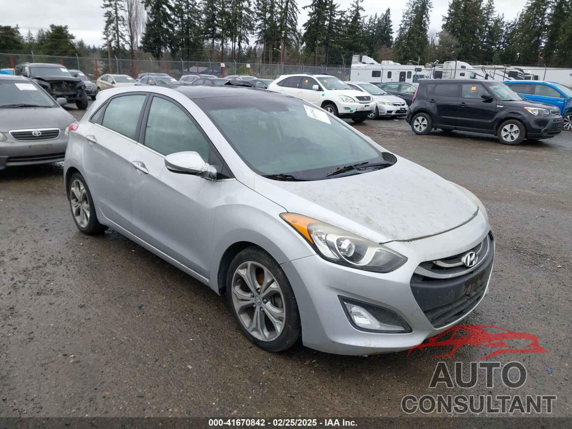 HYUNDAI ELANTRA GT 2013 - KMHD35LE3DU017284