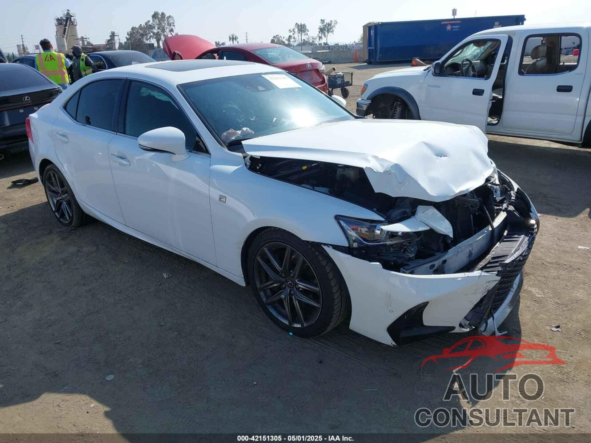 LEXUS IS 300 2018 - JTHBA1D23J5063037