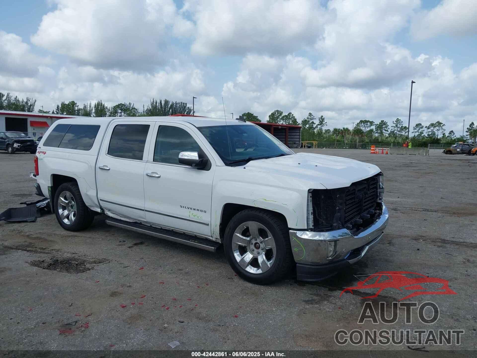 CHEVROLET SILVERADO 1500 2018 - 3GCUKSEC4JG464514