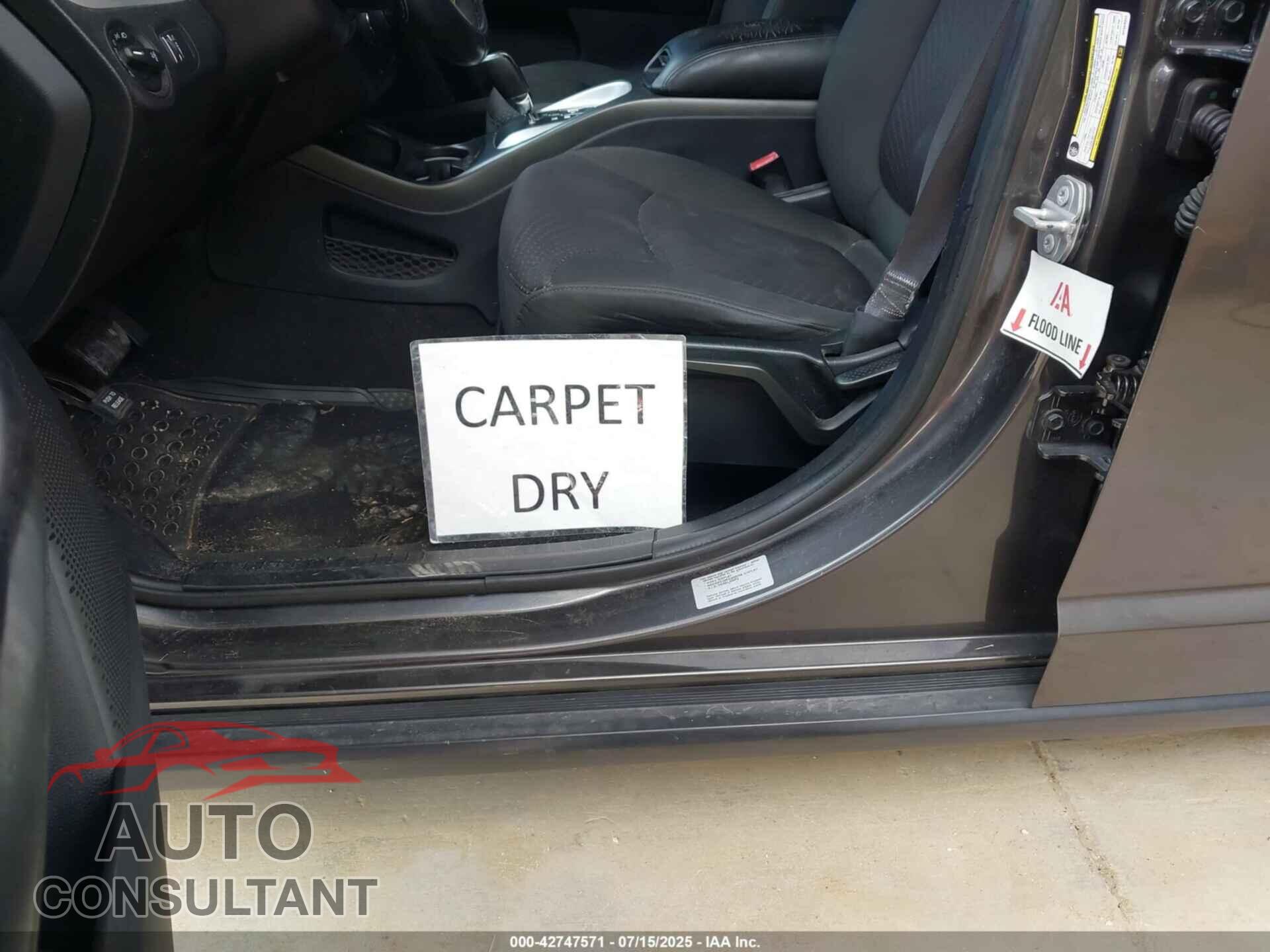 DODGE JOURNEY 2017 - 3C4PDCBB2HT559342
