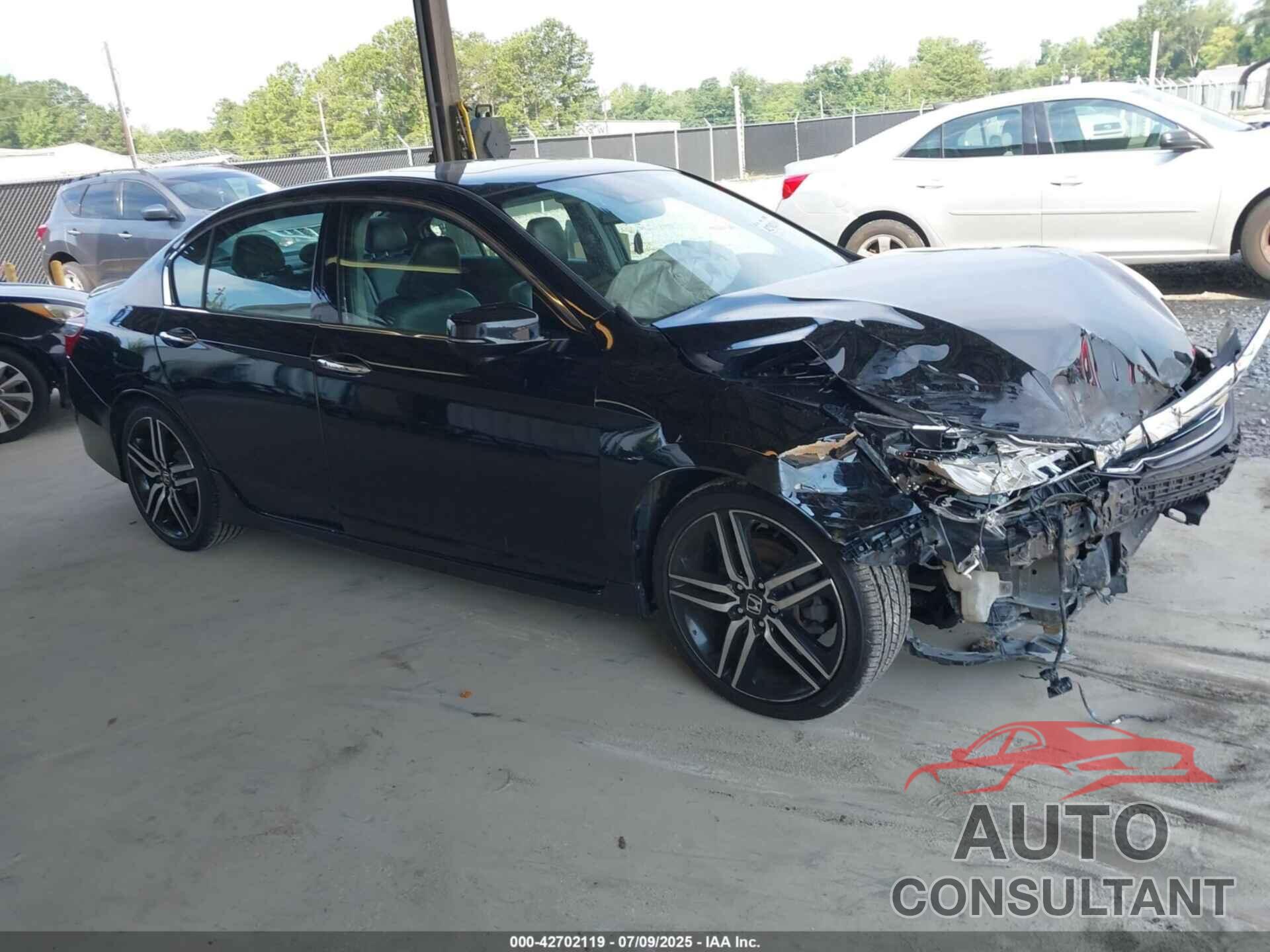HONDA ACCORD 2017 - 1HGCR3F90HA023926