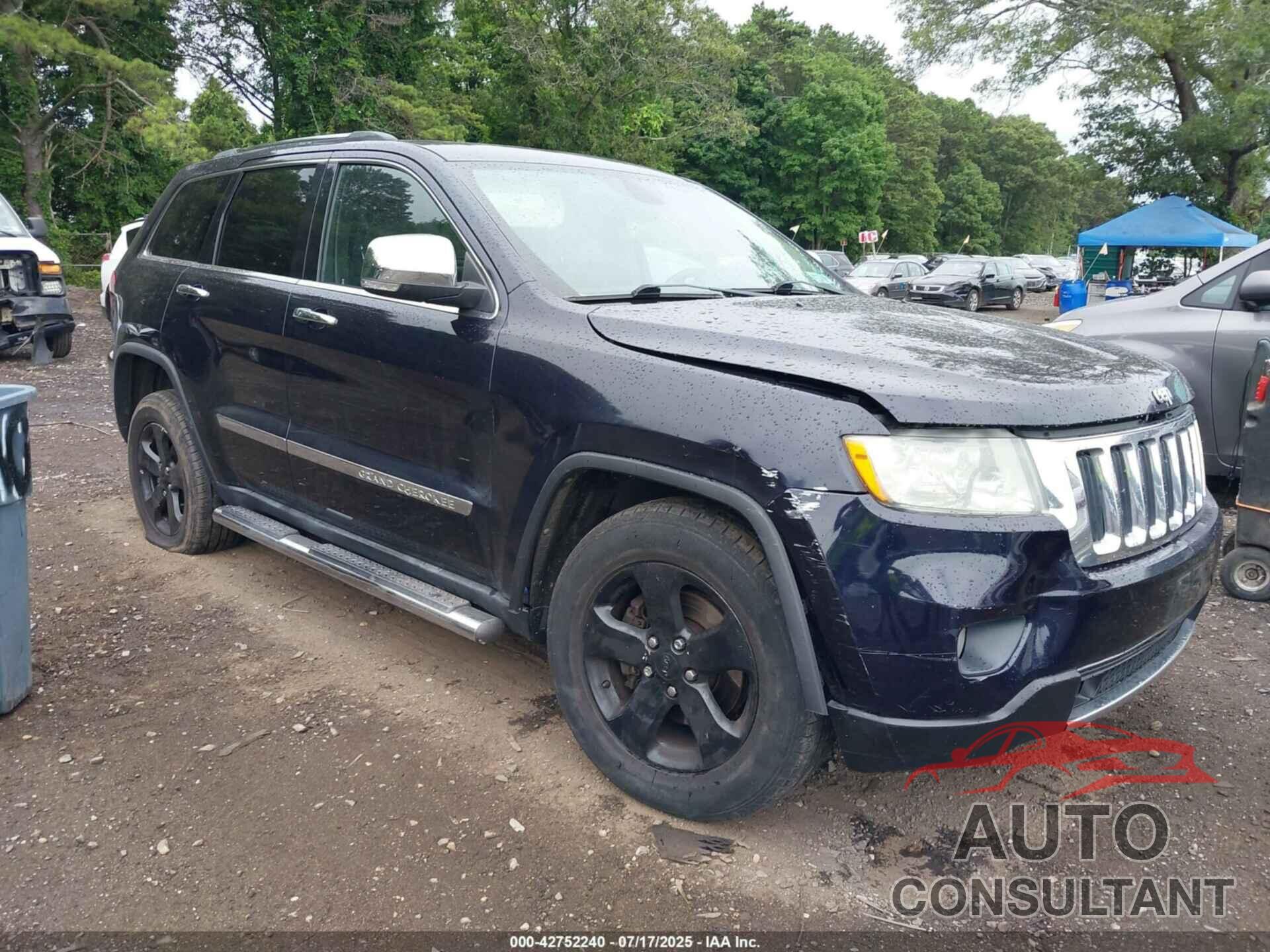JEEP GRAND CHEROKEE 2011 - 1J4RR5GG3BC528737
