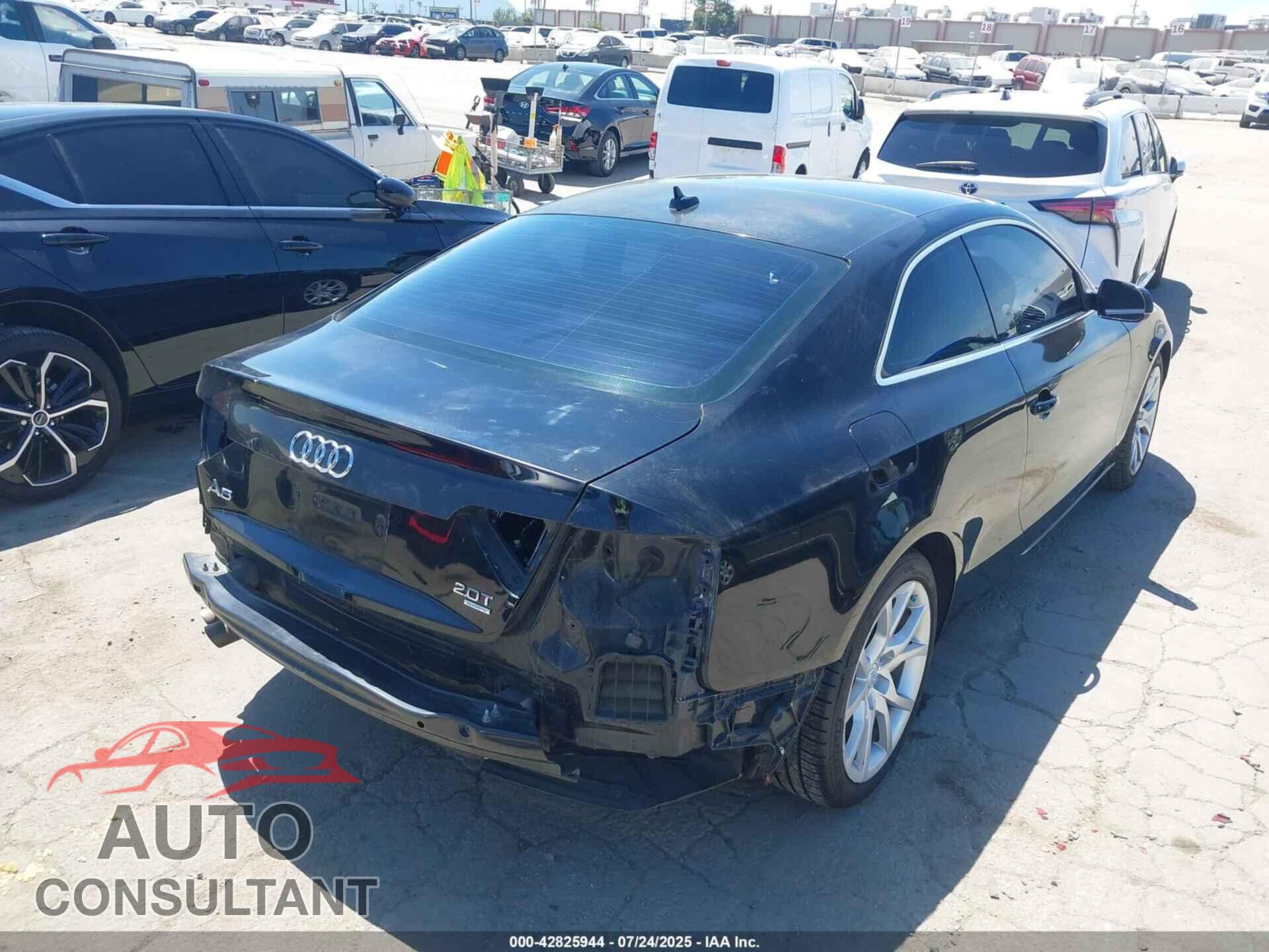 AUDI A5 2010 - WAUCFAFR9AA029934