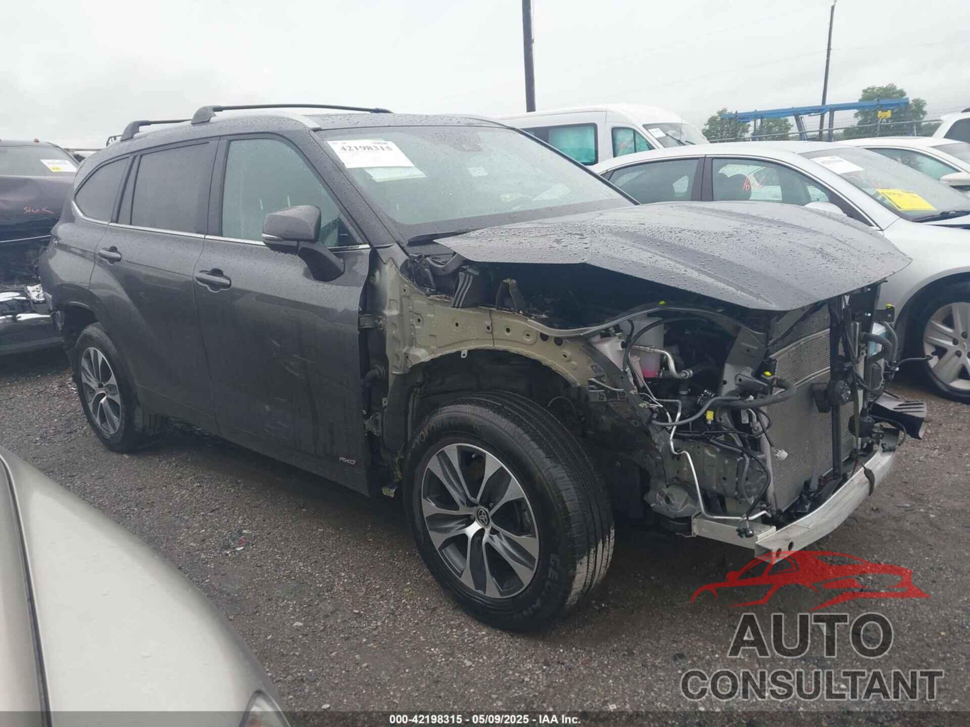 TOYOTA HIGHLANDER 2023 - 5TDKBRCH6PS564803