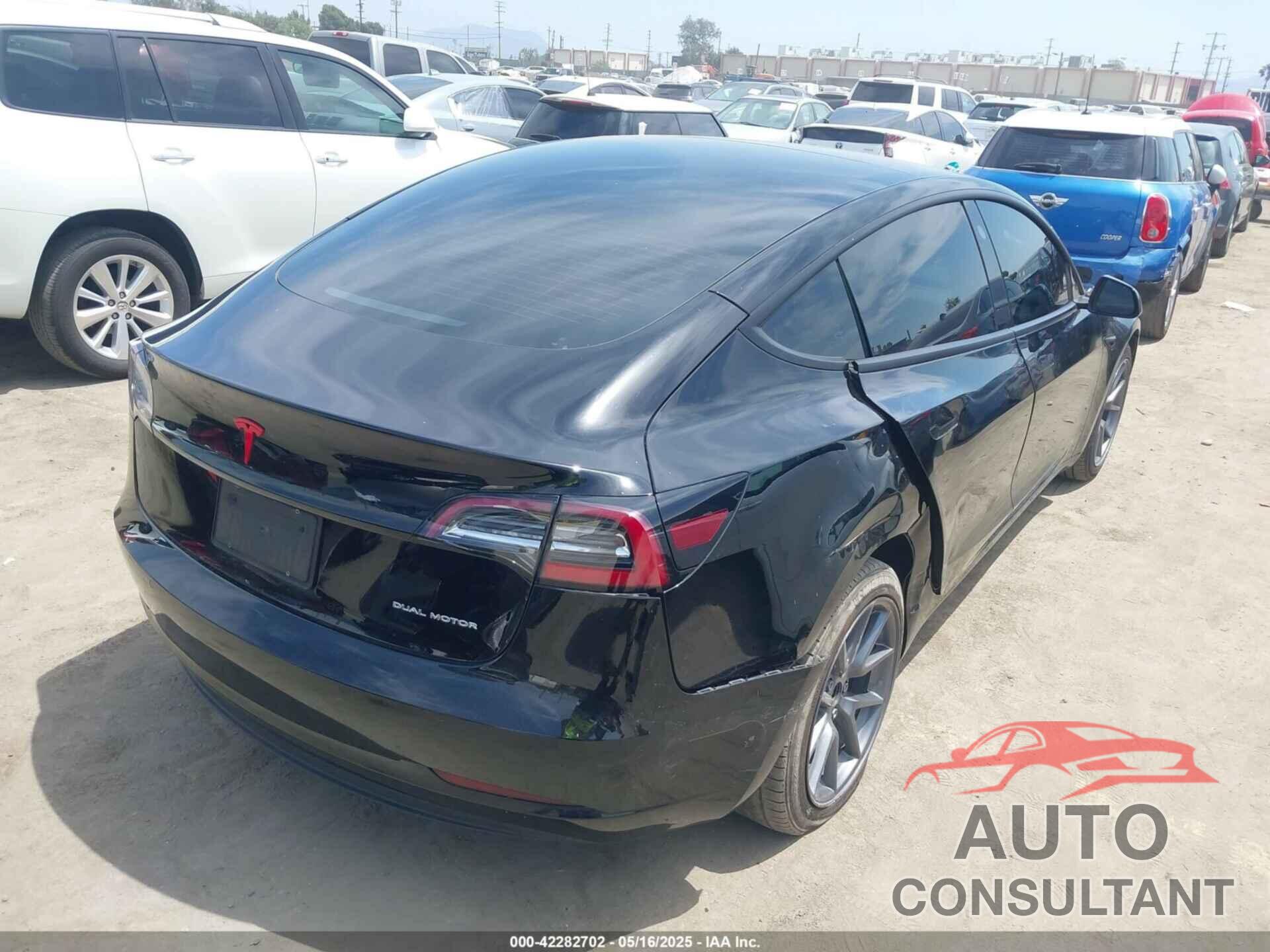 TESLA MODEL 3 2022 - 5YJ3E1EB3NF273165