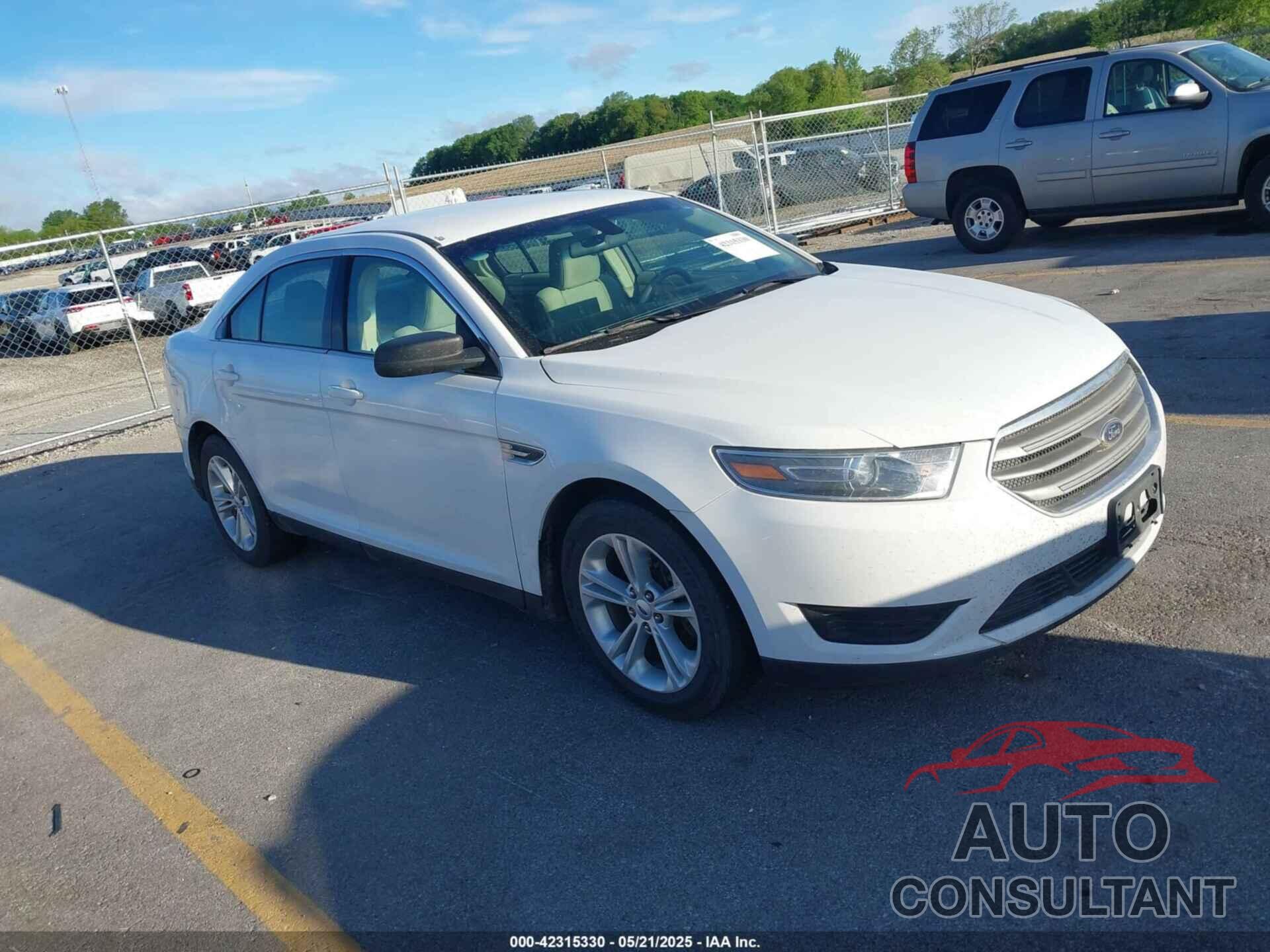 FORD TAURUS 2018 - 1FAHP2D85JG120370