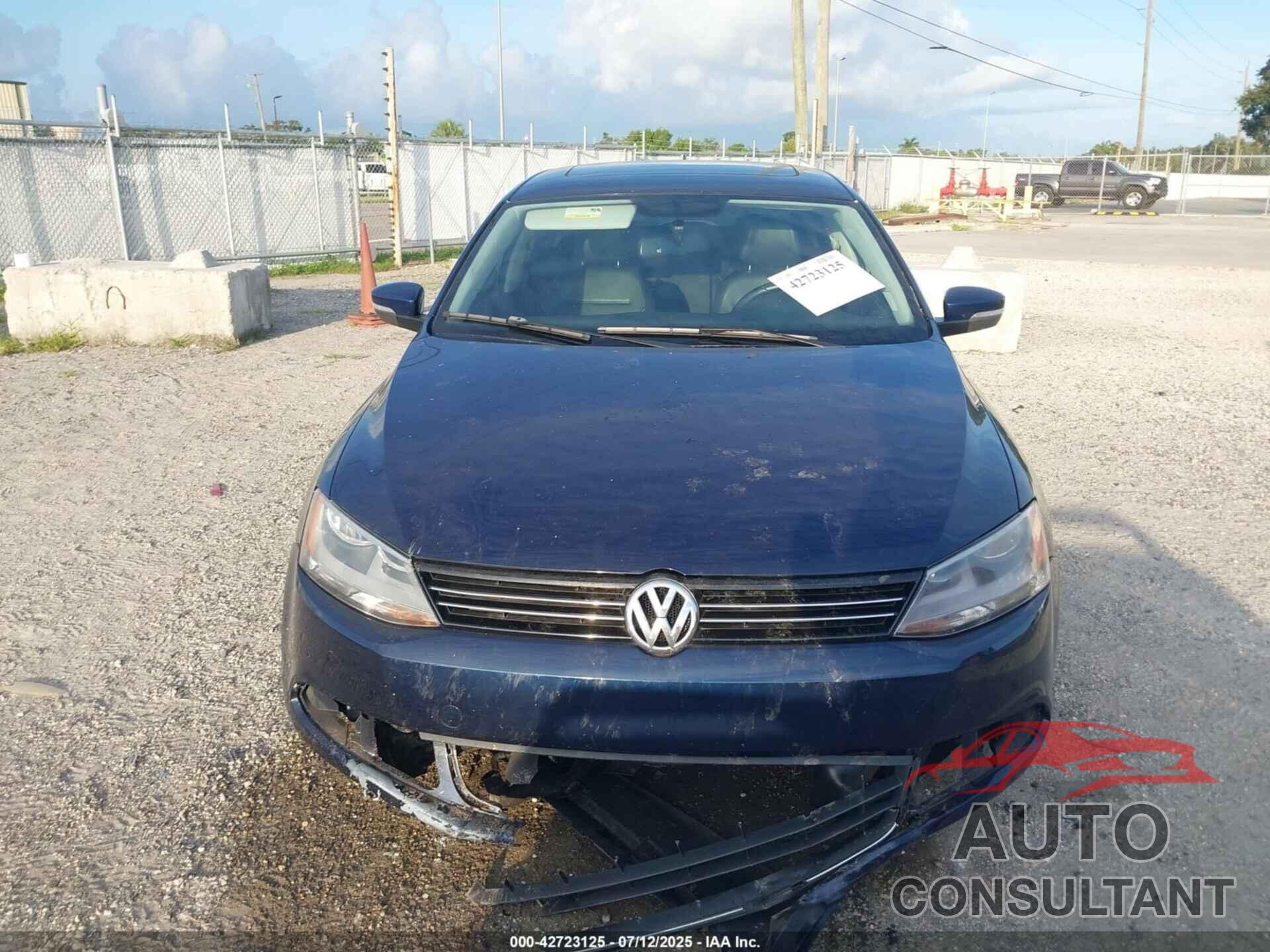 VOLKSWAGEN JETTA 2014 - 3VWD07AJ6EM417996
