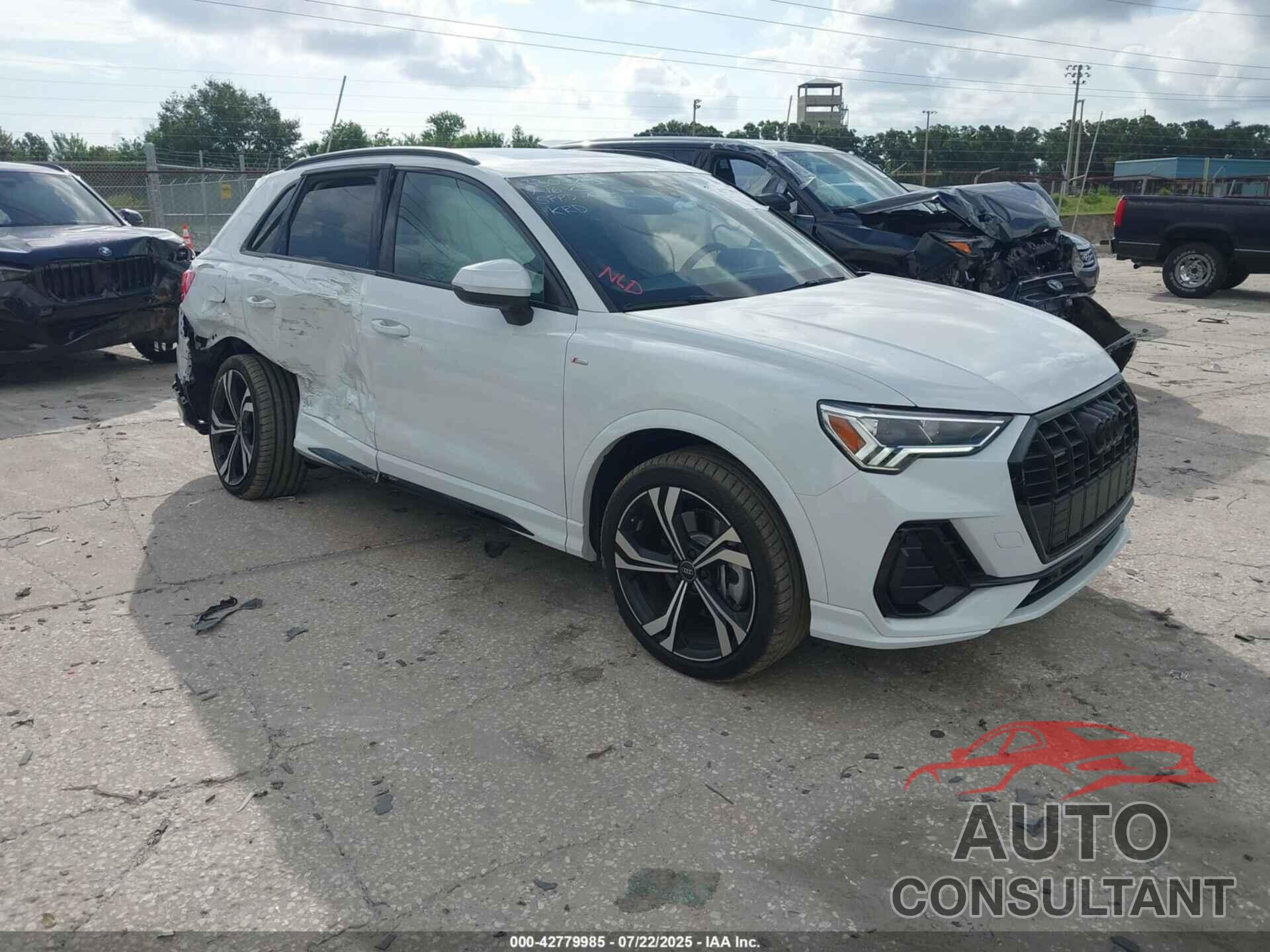 AUDI Q3 2024 - WA1EECF30R1081433
