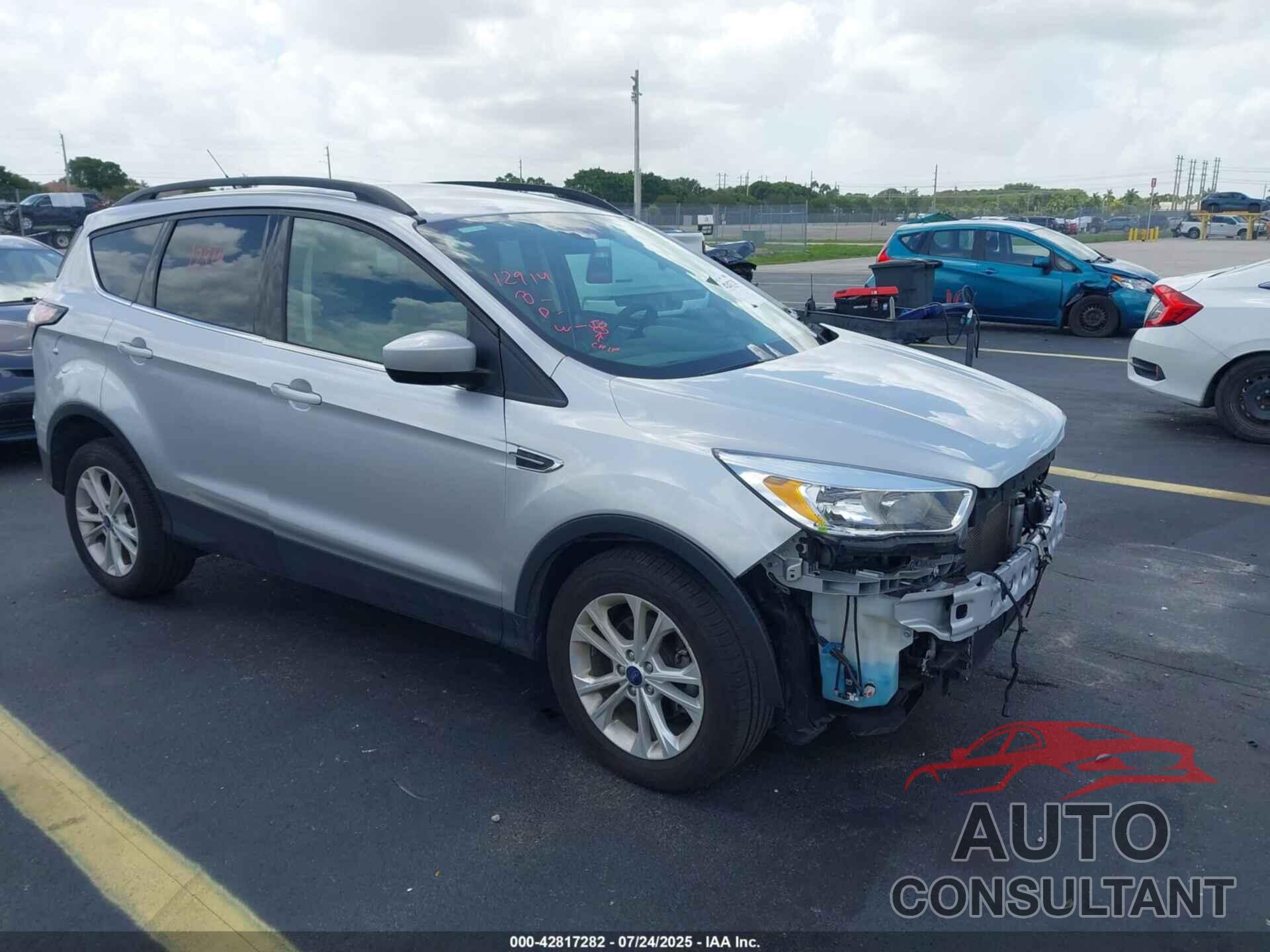 FORD ESCAPE 2018 - 1FMCU0GD3JUC99774