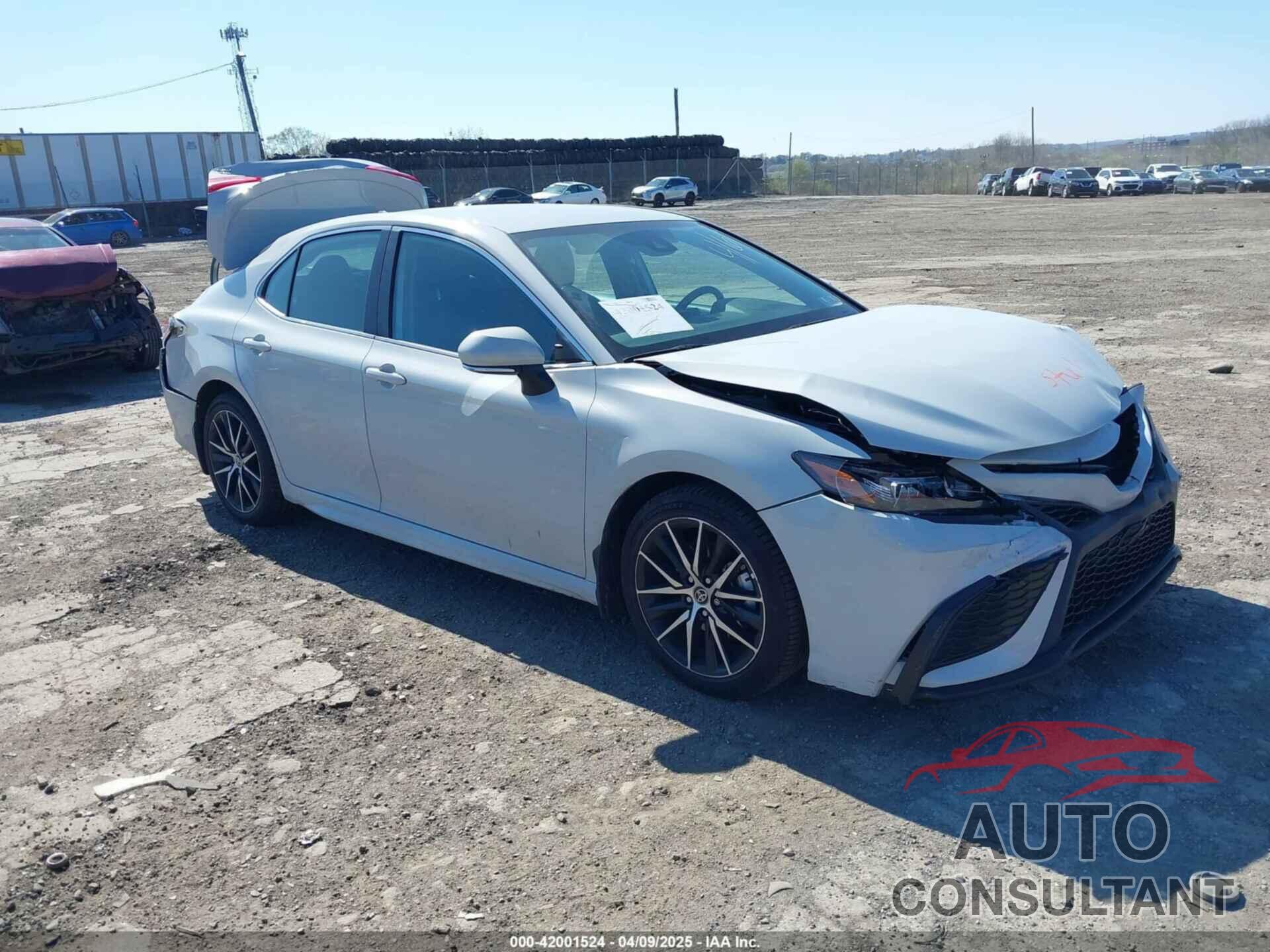 TOYOTA CAMRY 2023 - 4T1T11BK4PU102236
