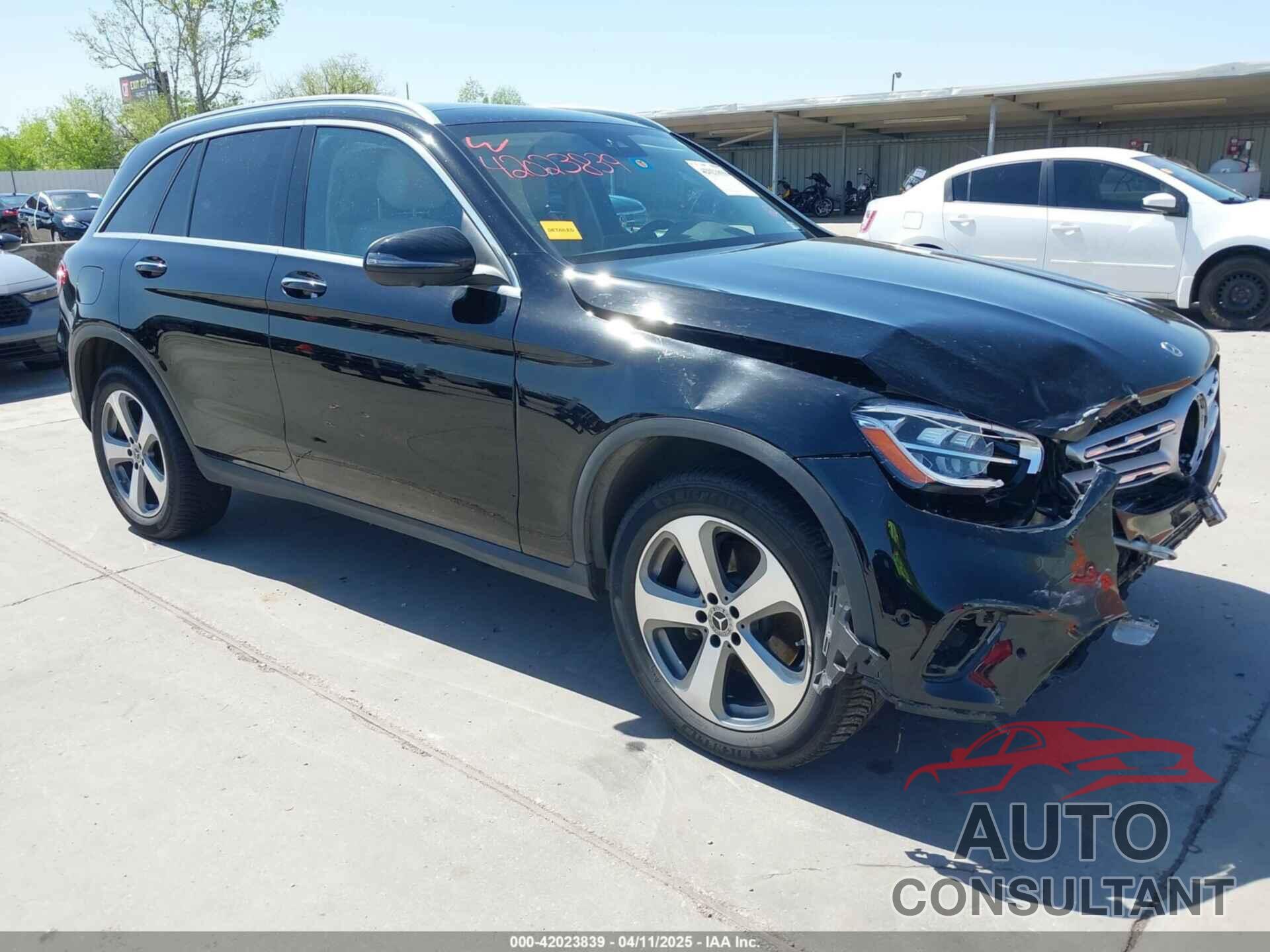 MERCEDES-BENZ GLC 300 2022 - W1N0G8DB2NV361027