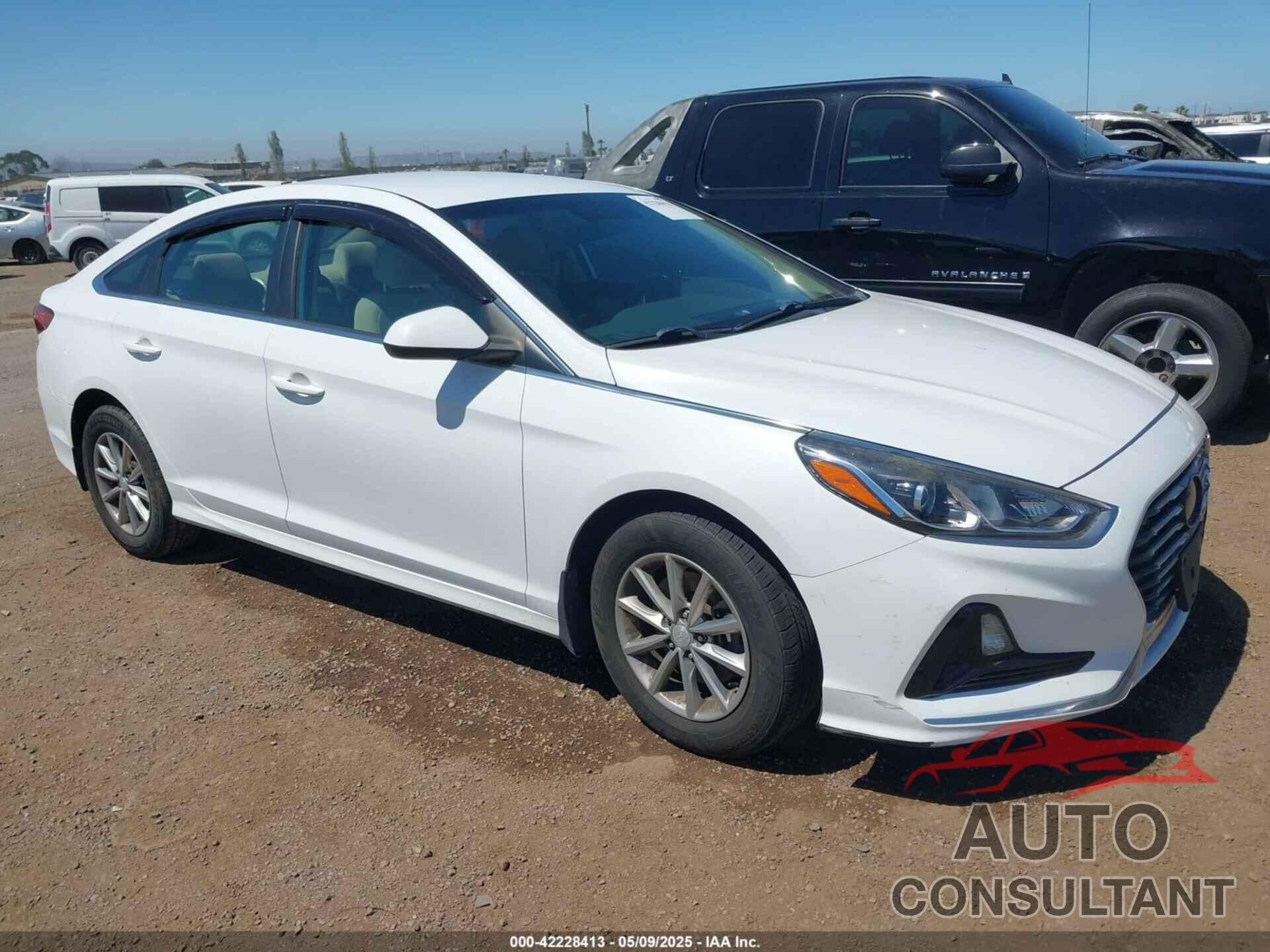 HYUNDAI SONATA 2018 - 5NPE24AF2JH656926