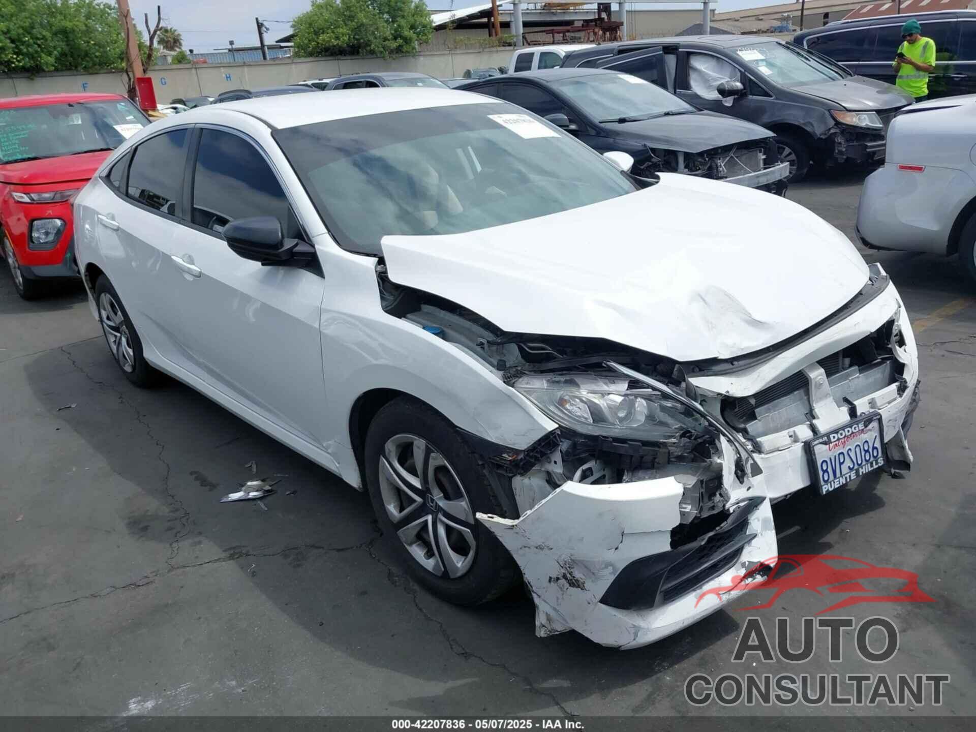HONDA CIVIC 2018 - 2HGFC2F53JH589270