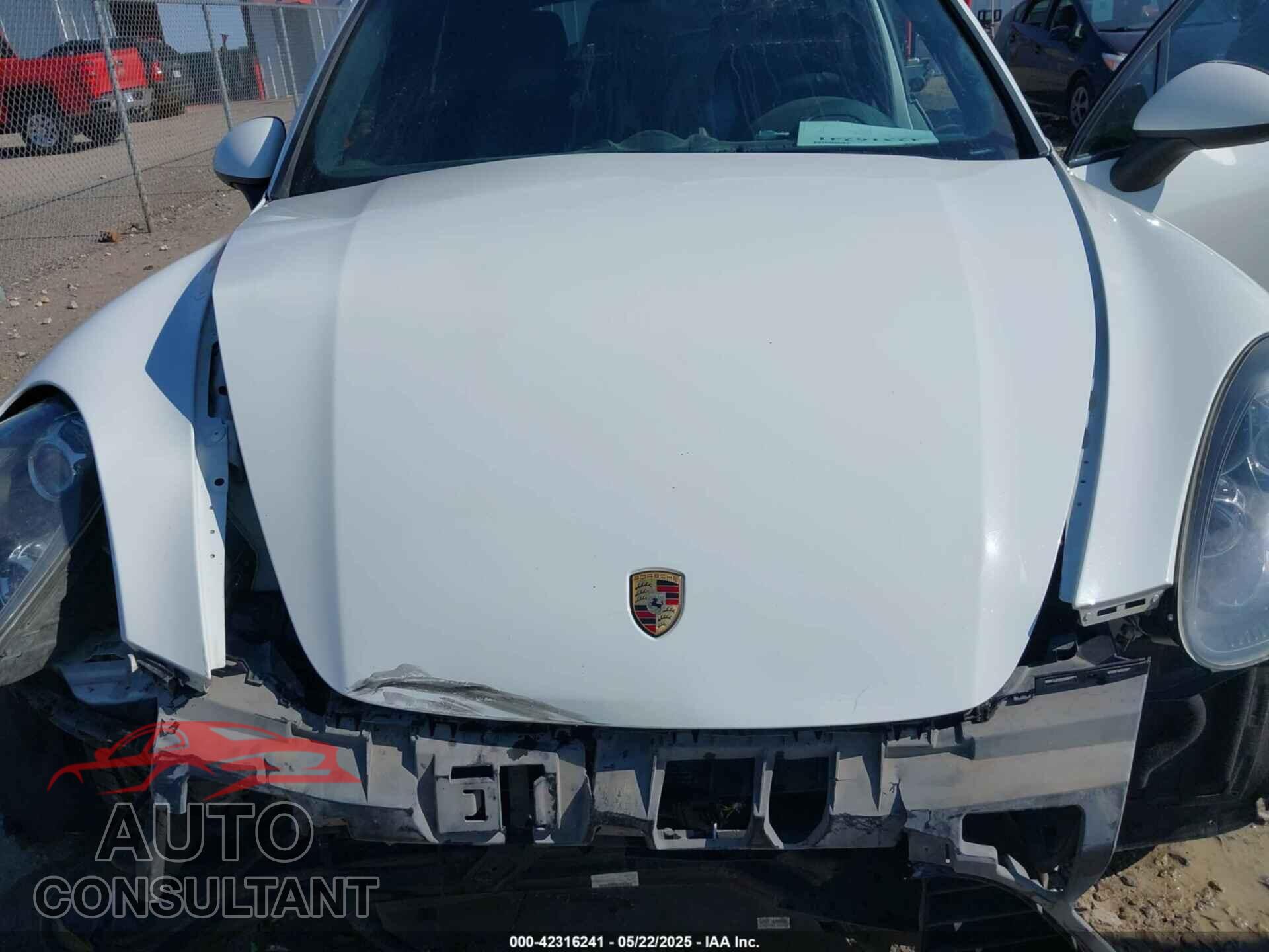 PORSCHE CAYENNE 2013 - WP1AD2A25DLA77759