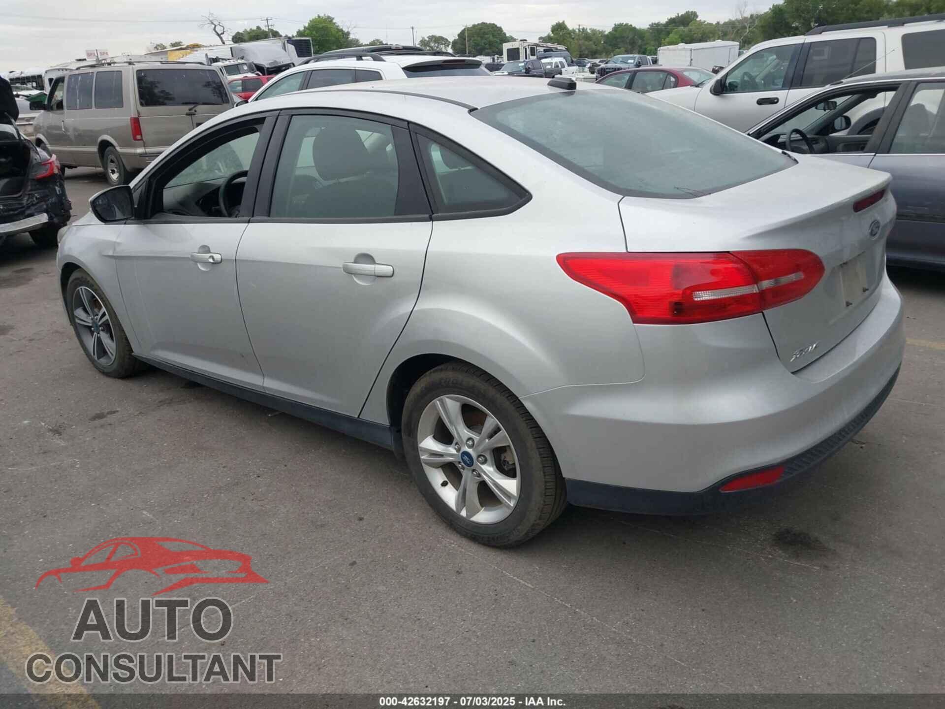FORD FOCUS 2017 - 1FADP3FE5HL276790