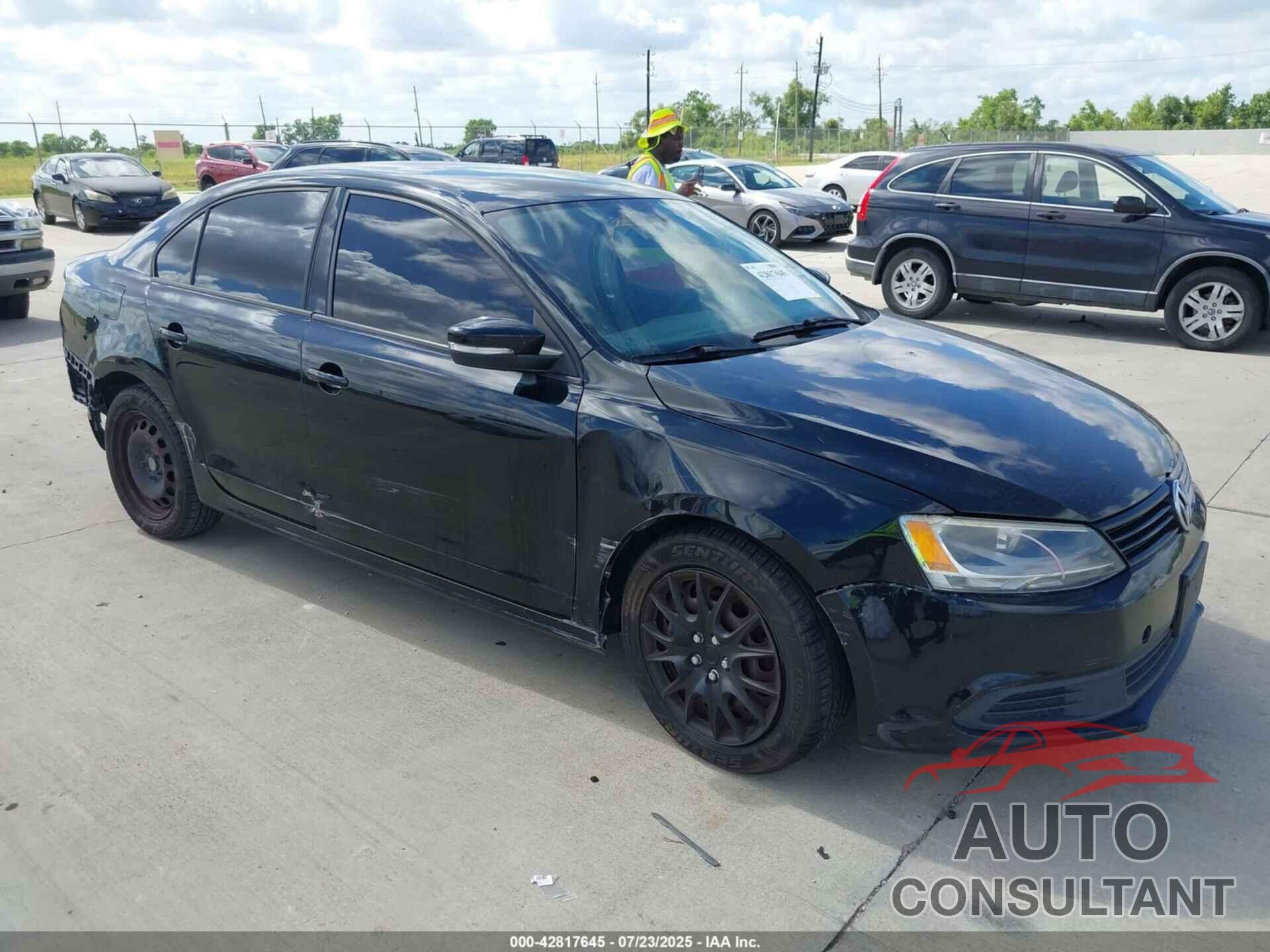 VOLKSWAGEN JETTA 2012 - 3VWDX7AJ4CM114305