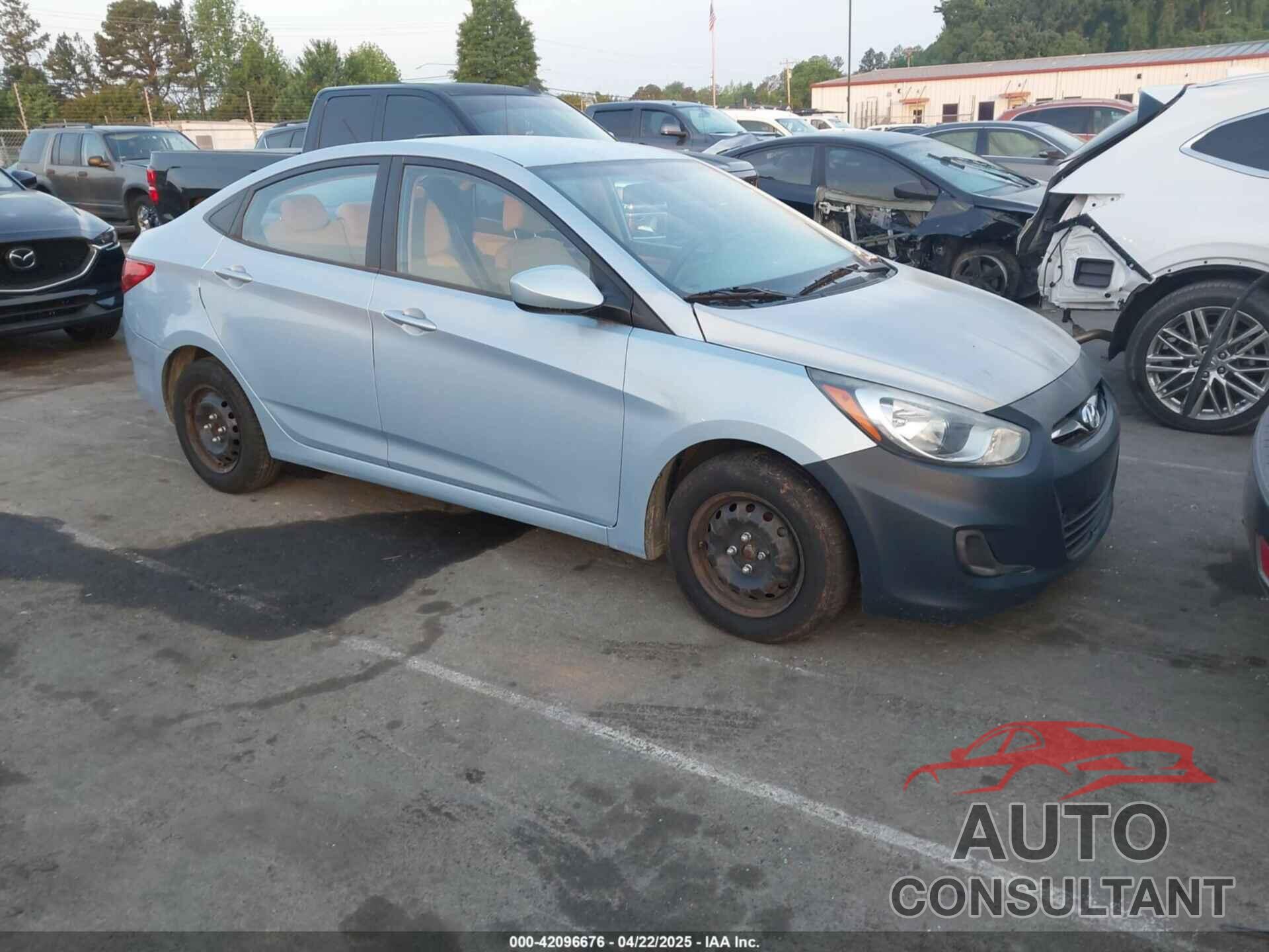 HYUNDAI ACCENT 2012 - KMHCT4AE1CU201372