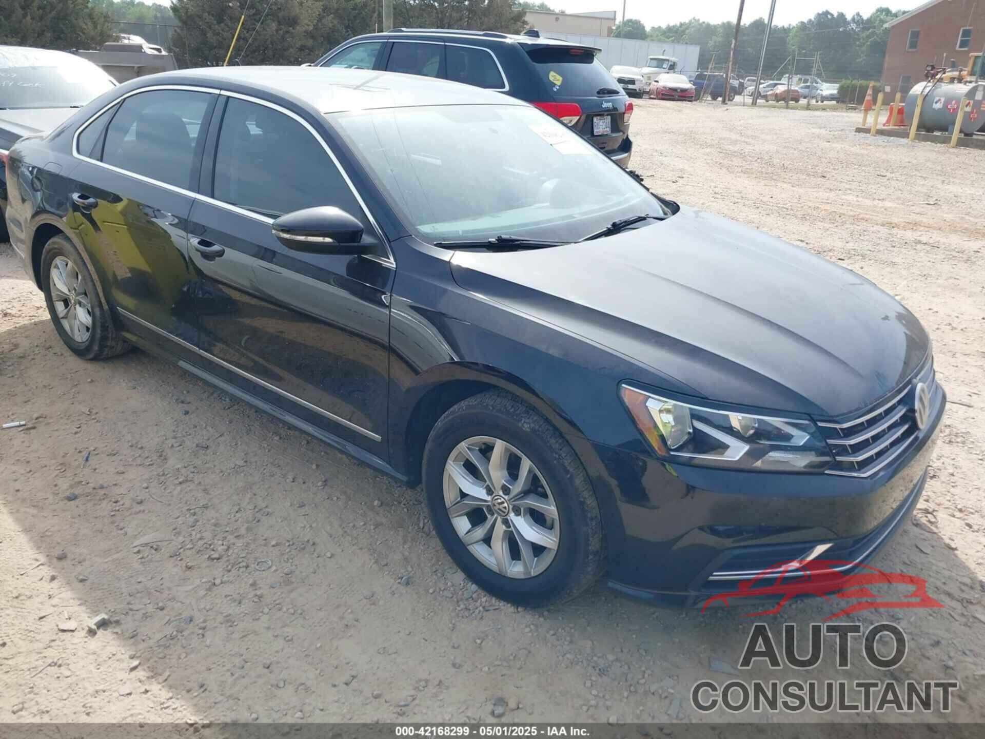 VOLKSWAGEN PASSAT 2017 - 1VWAT7A31HC046232