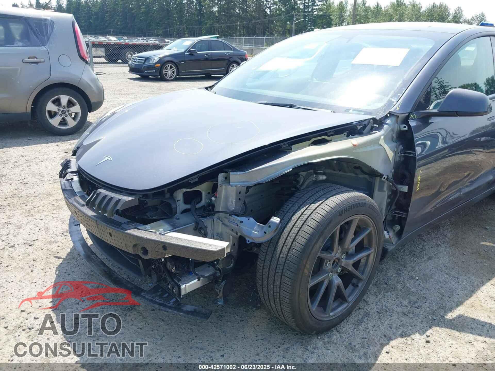 TESLA MODEL 3 2023 - 5YJ3E1EA3PF695611