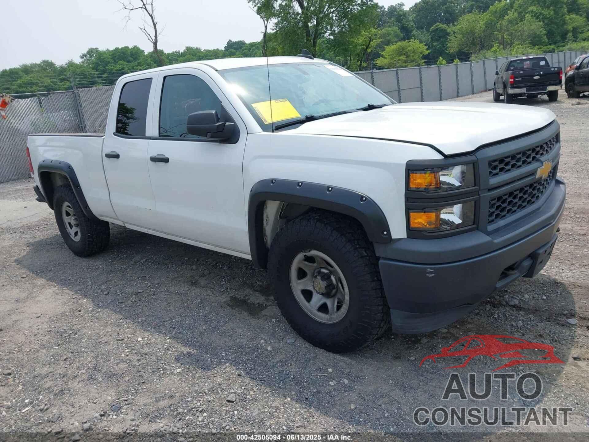 CHEVROLET SILVERADO 1500 2015 - 1GCVKPEH7FZ445637