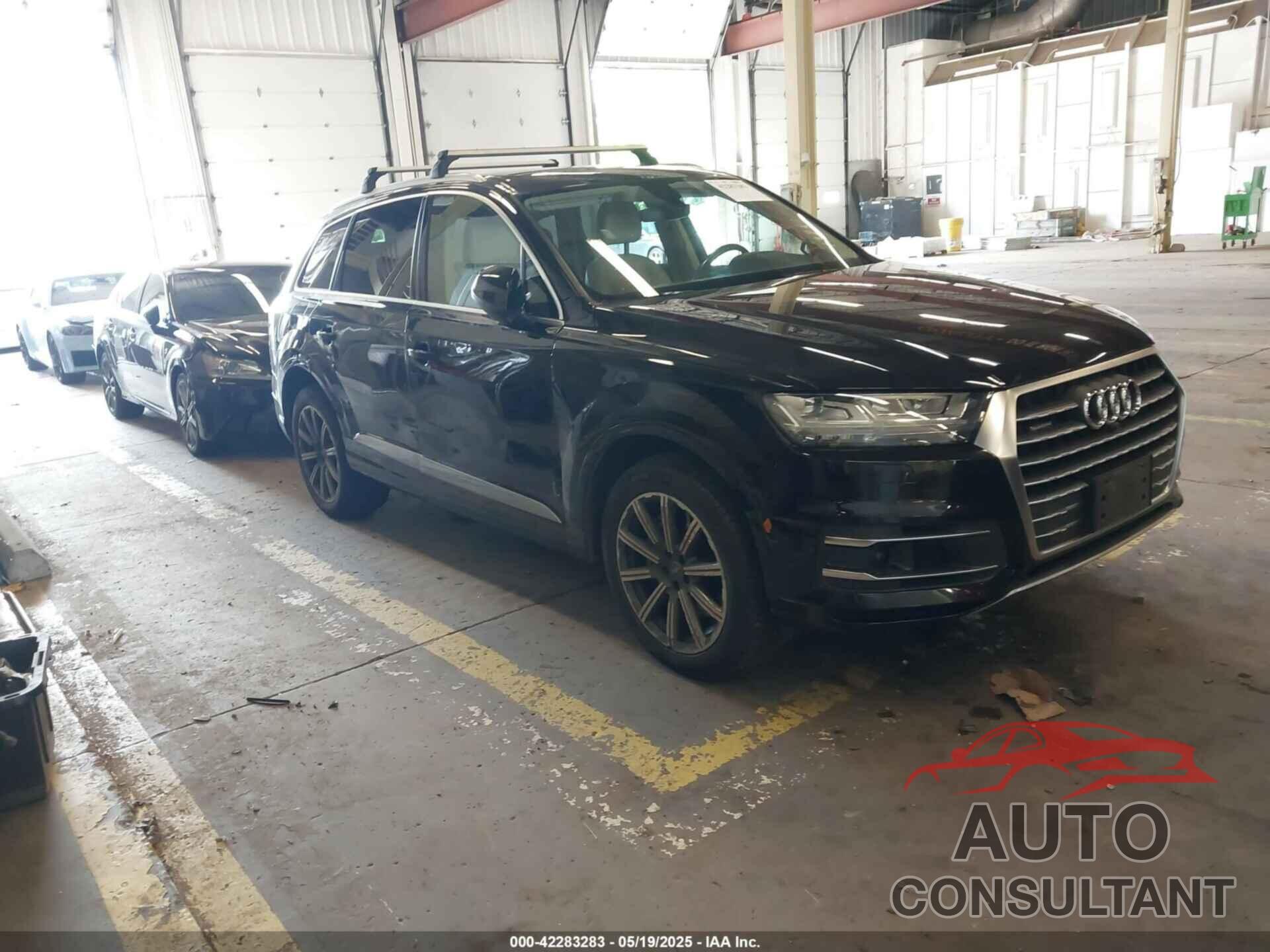 AUDI Q7 2019 - WA1LAAF73KD020866