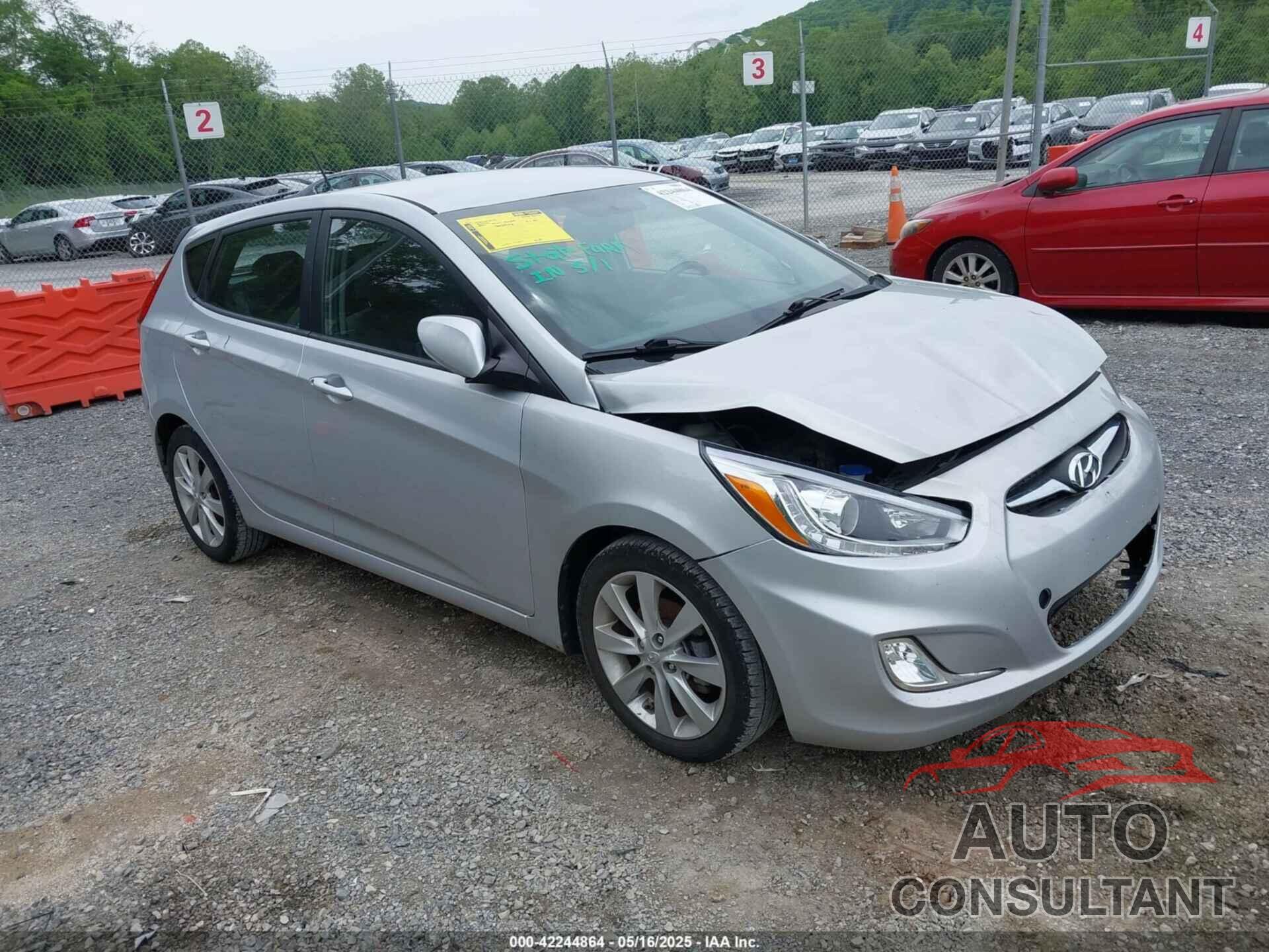 HYUNDAI ACCENT 2014 - KMHCU5AE0EU174235