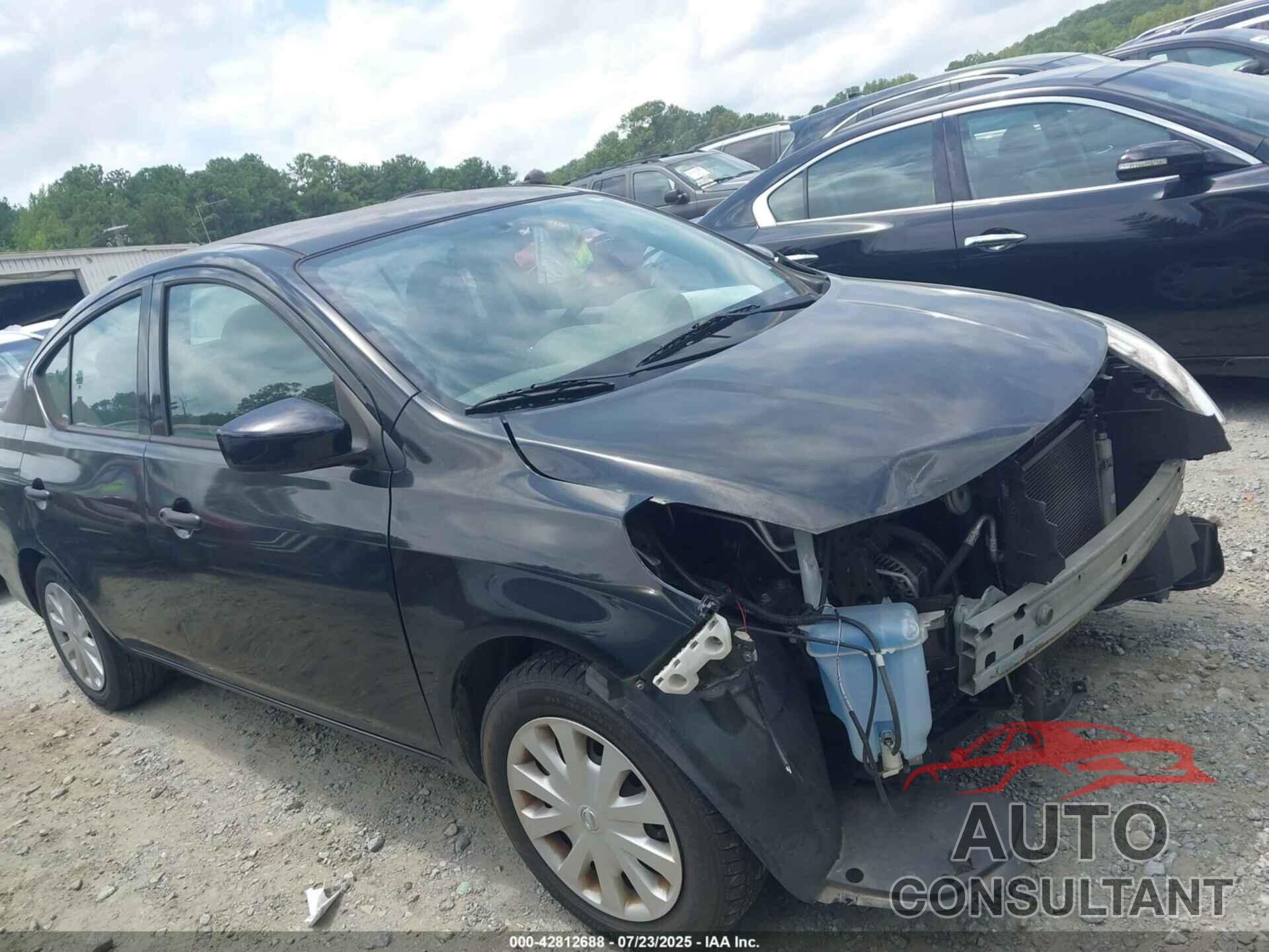 NISSAN VERSA 2017 - 3N1CN7AP6HL861820