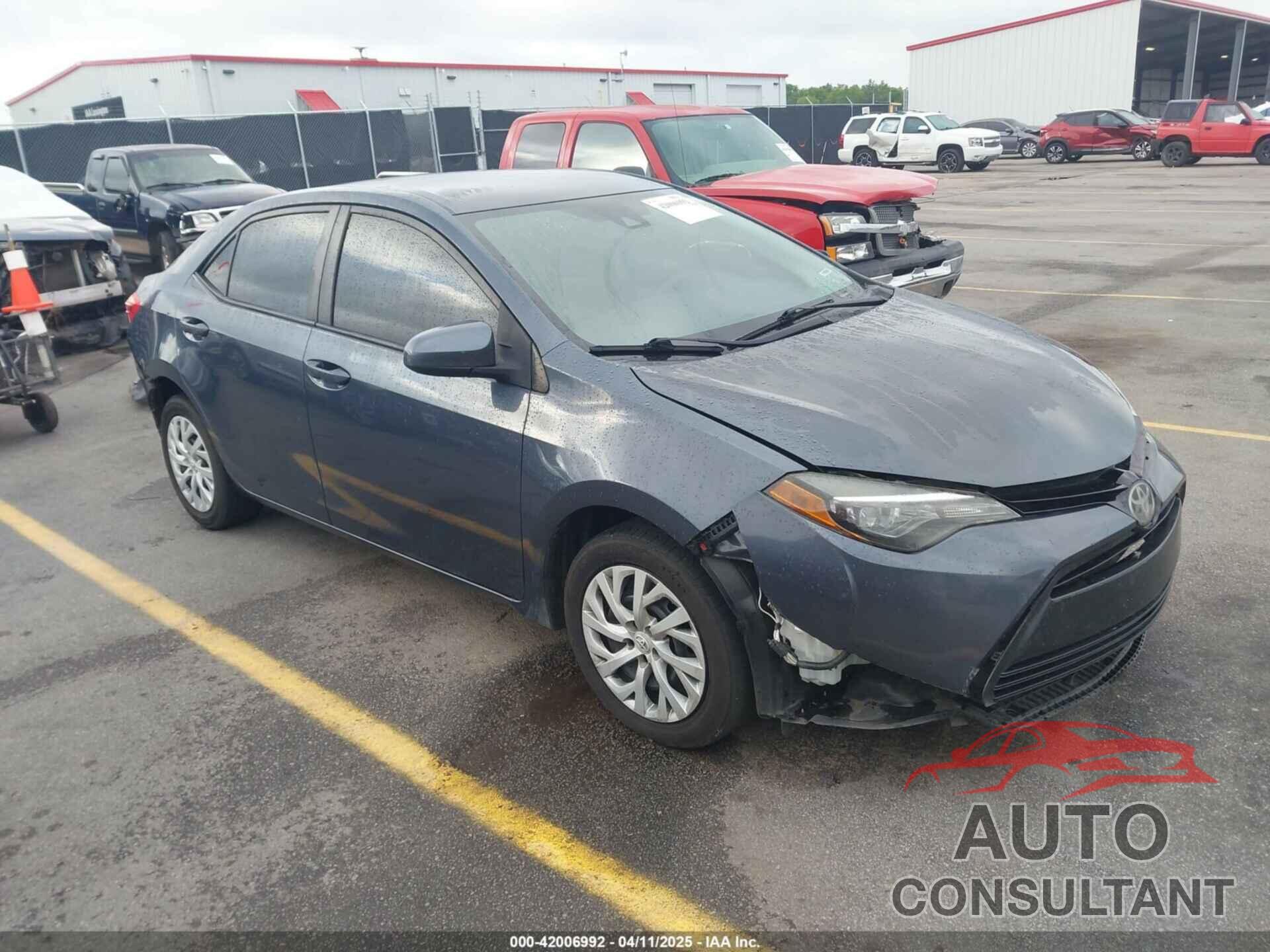 TOYOTA COROLLA 2018 - 5YFBURHE7JP797405