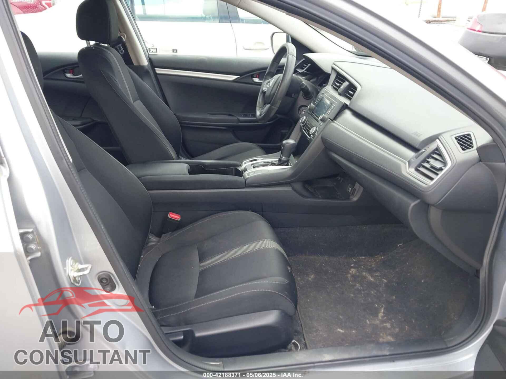 HONDA CIVIC 2017 - 2HGFC2F54HH526544