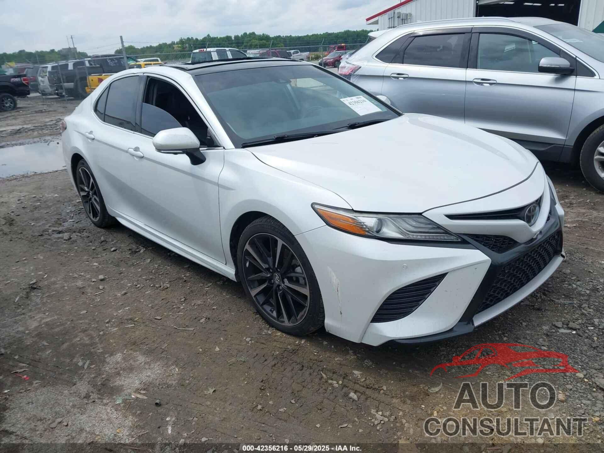 TOYOTA CAMRY 2019 - 4T1B61HK4KU720010