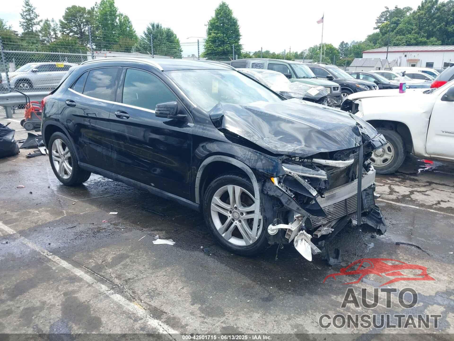 MERCEDES-BENZ GLA 250 2015 - WDCTG4EB0FJ186971