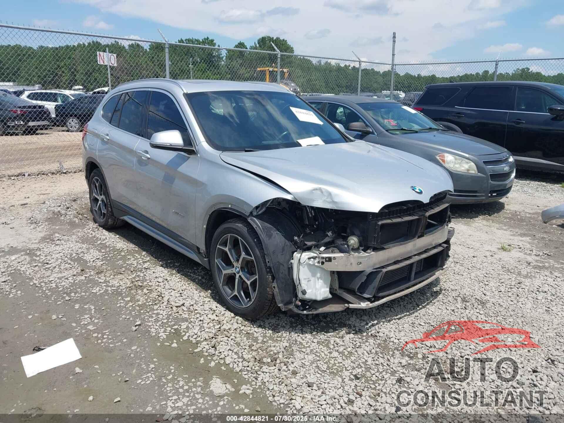 BMW X1 2017 - WBXHT3C37H5F69174
