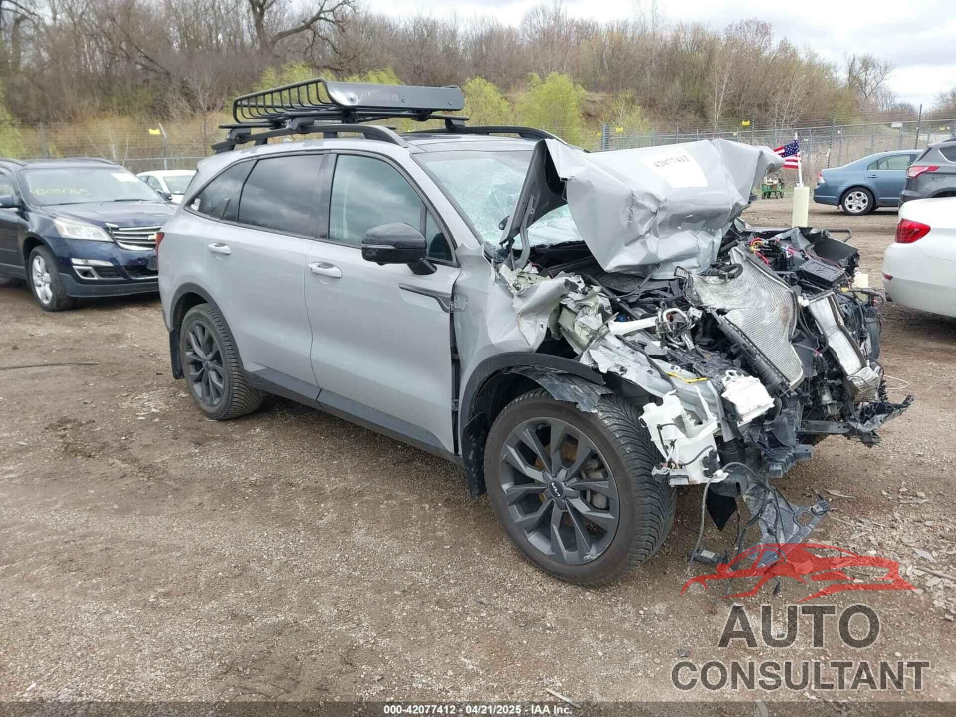 KIA SORENTO 2023 - 5XYRKDLF9PG164070