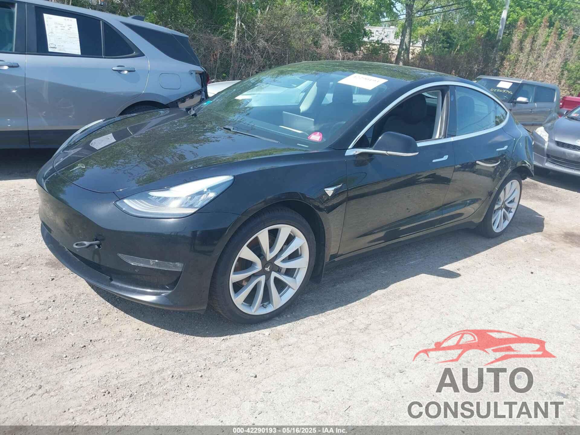 TESLA MODEL 3 2018 - 5YJ3E1EB9JF086703