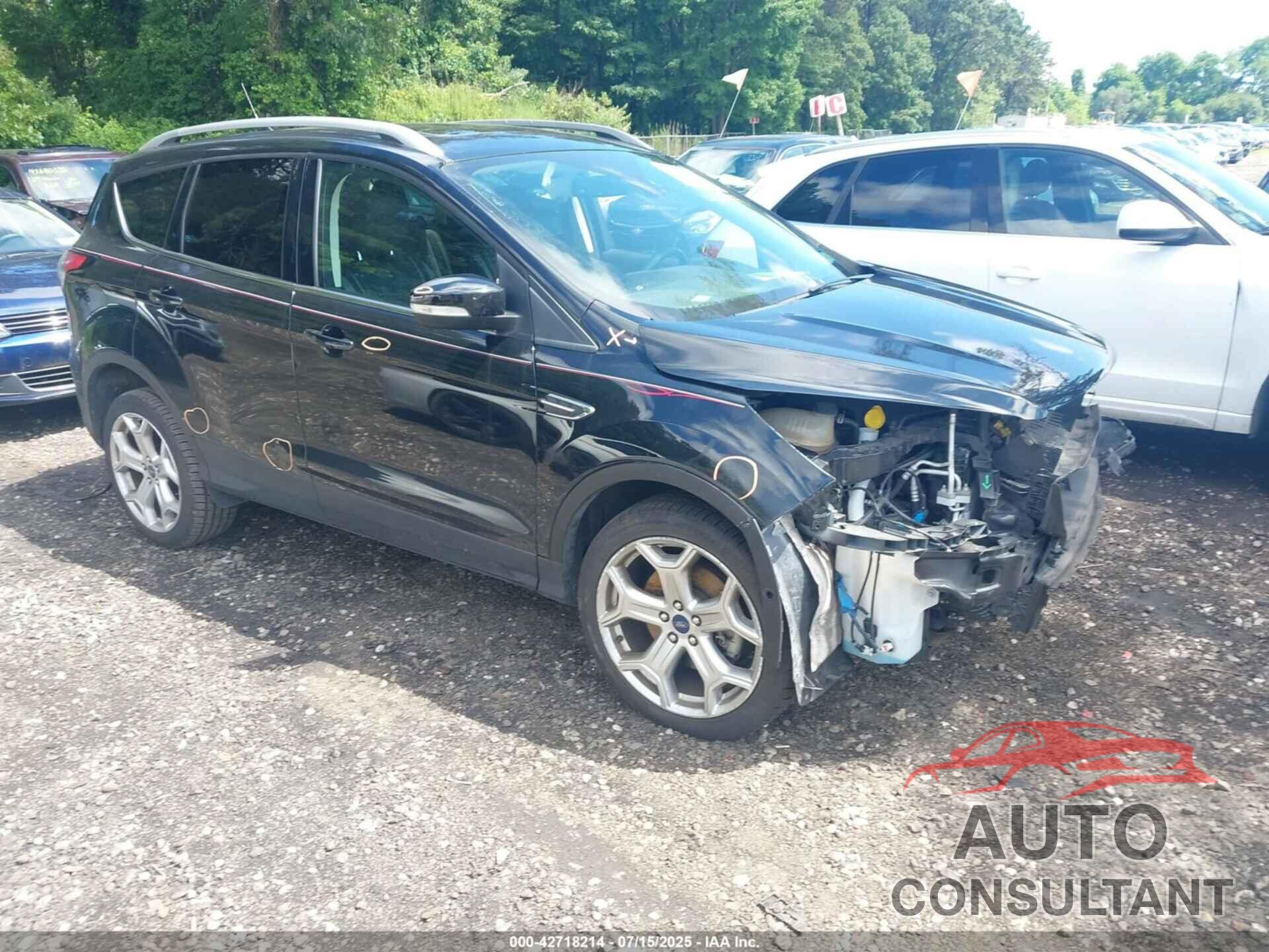 FORD ESCAPE 2018 - 1FMCU9J94JUC98805