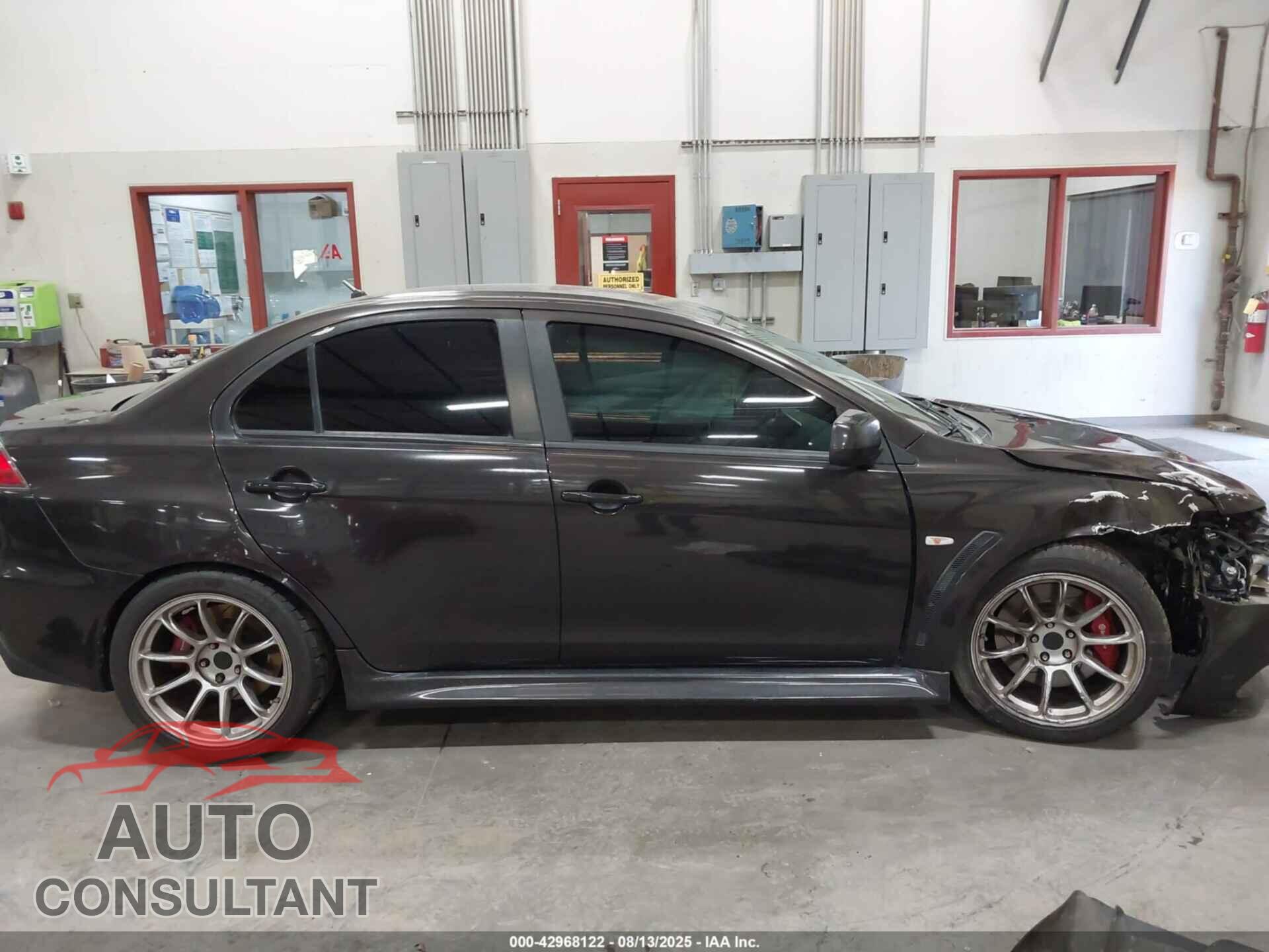 MITSUBISHI LANCER EVOLUTION 2013 - JA32W8FV8DU009230
